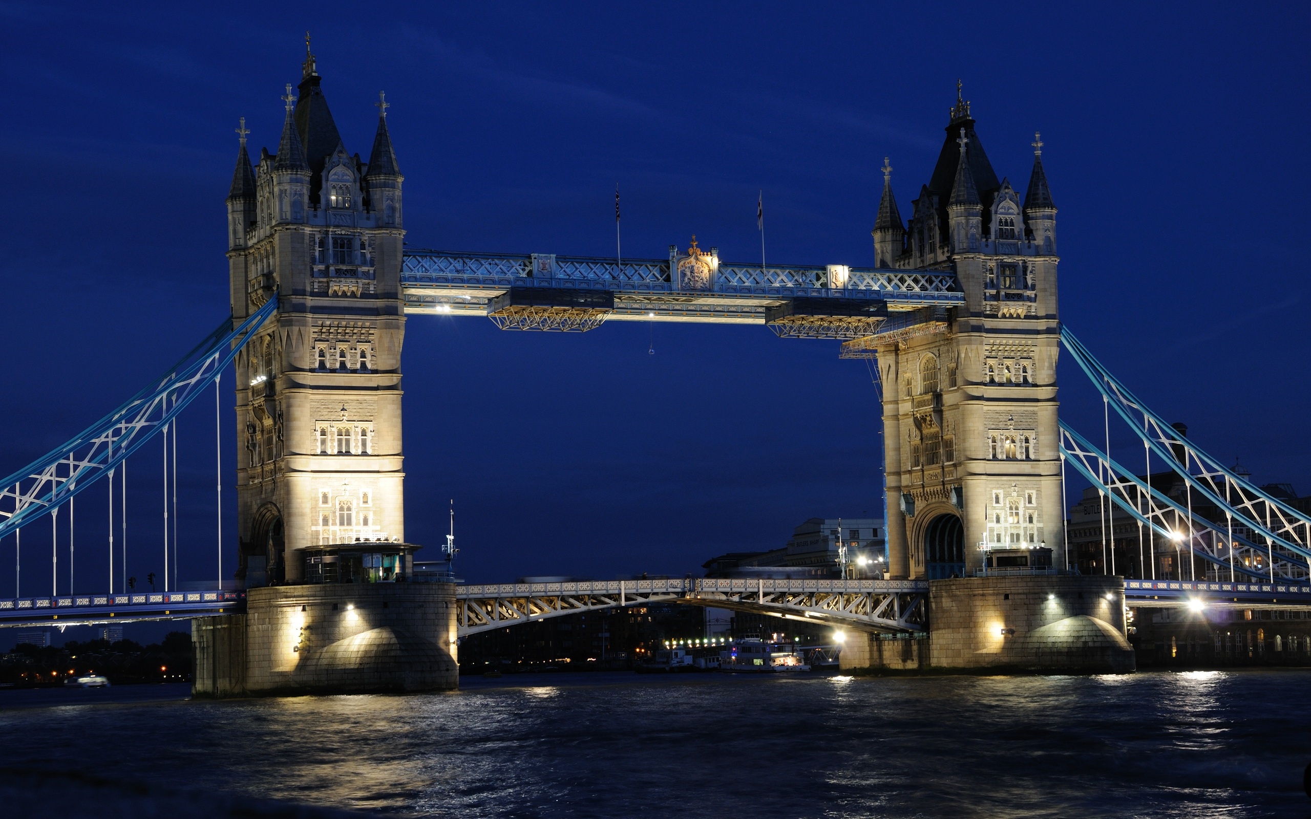 River Thames, Tower Bridge, London's landmark, Maritime heritage, 2560x1600 HD Desktop