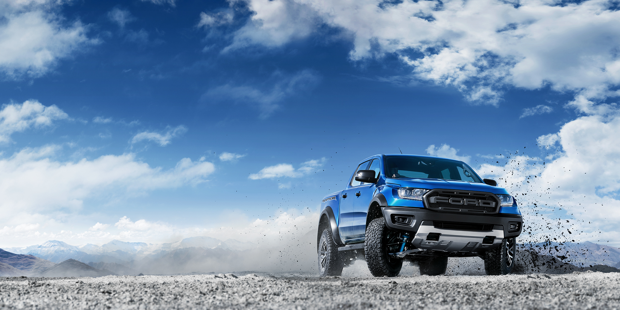 Ford Ranger: Raptor, The company introduced the first model based on the T6 platform in 2011. 2500x1250 Dual Screen Background.