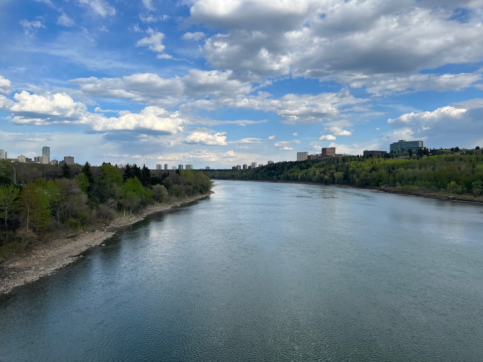 Saskatchewan River, Edmonton, Low flowing river, Scenic wonders, 2020x1520 HD Desktop