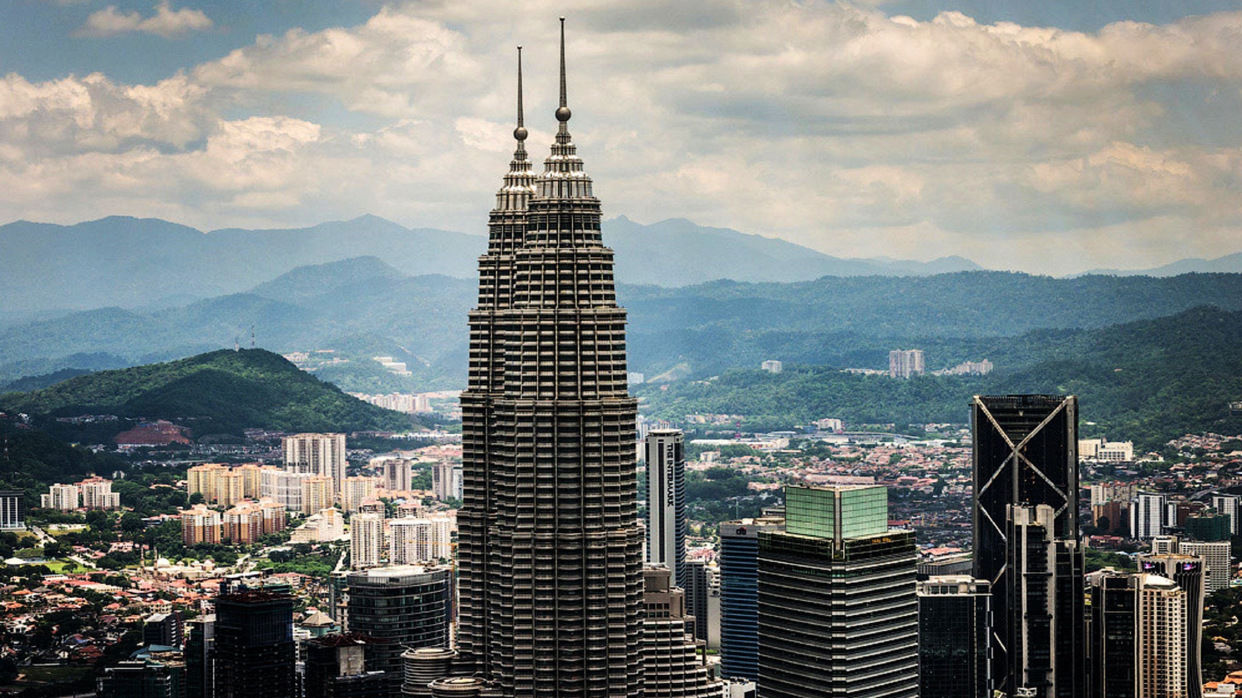 Kuala Lumpur, Stunning cityscapes, Wallpapers collection, Urban exploration, 2560x1440 HD Desktop