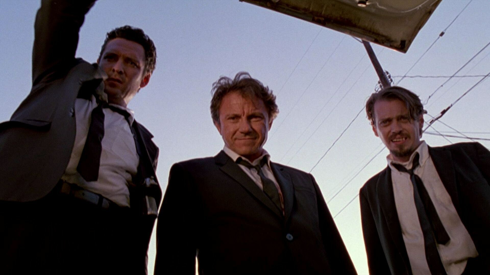 Reservoir Dogs: Trunk scene, Diamond thieves whose heist of a jewelry store goes terribly wrong. 1920x1080 Full HD Background.