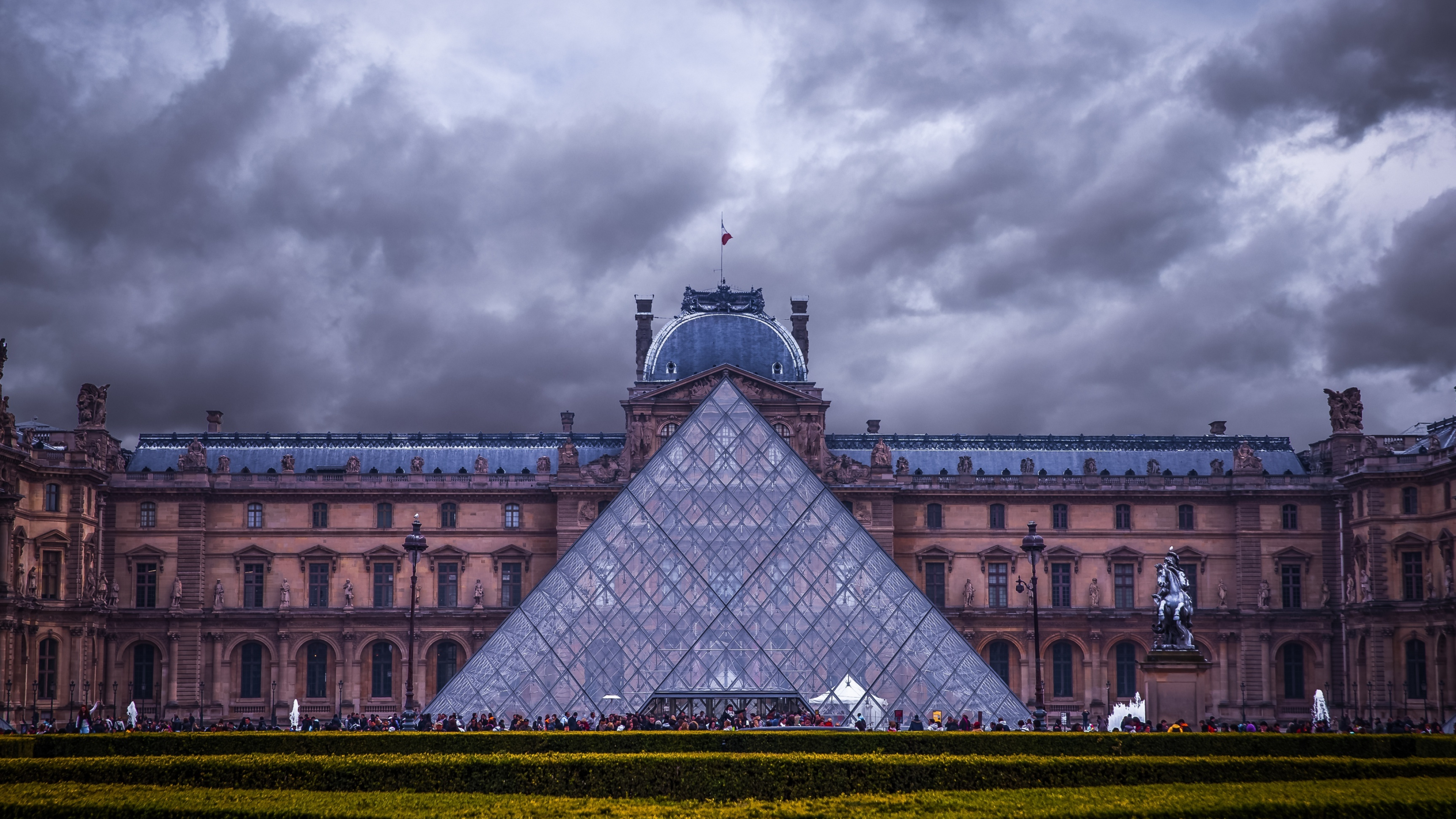 Paris: Louvre Museum, France, A historic landmark. 3840x2160 4K Background.