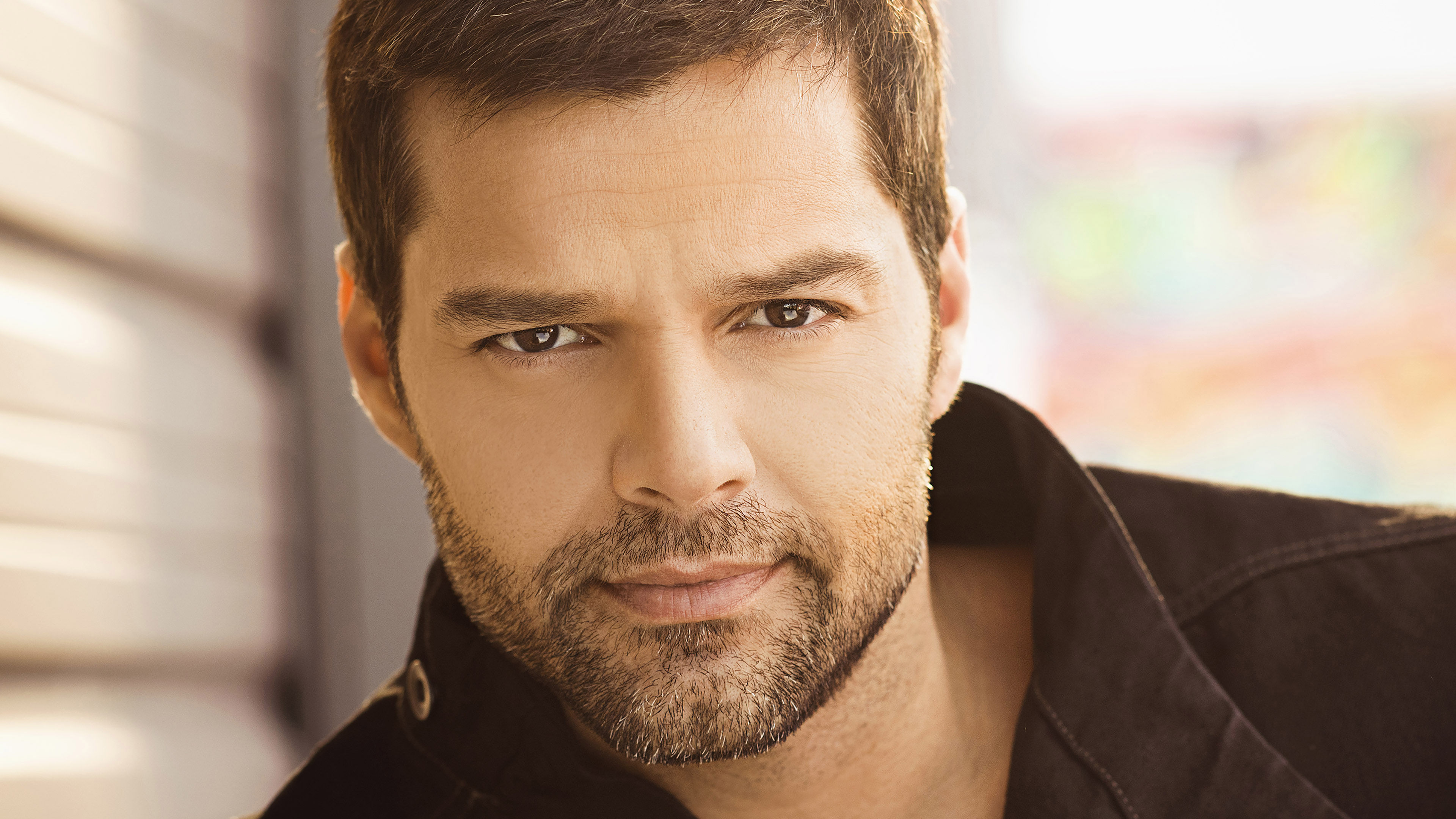 Ricky Martin, Esteemed music artist, Sensational talent, Celebrity status, 3840x2160 4K Desktop