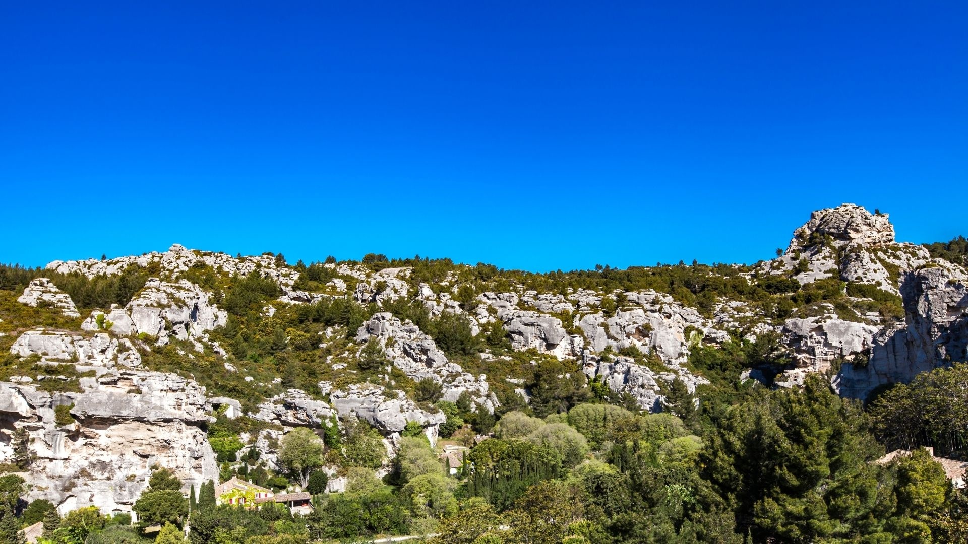 Luberon Regional Nature Park, Provenal landscapes, Villages in Provence, Natural beauty, 1920x1080 Full HD Desktop