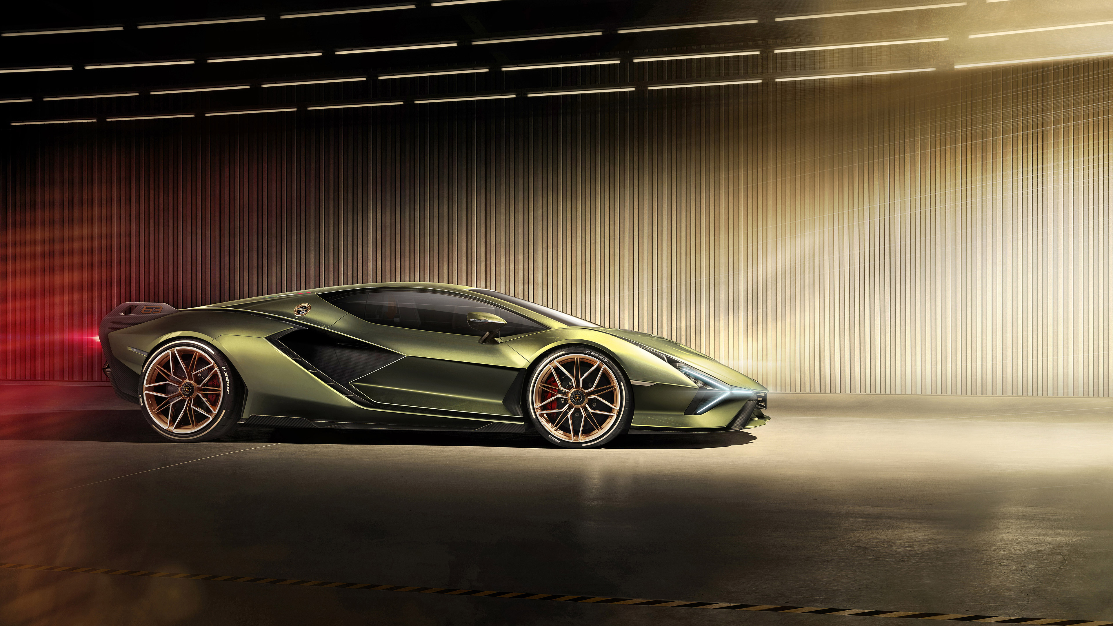Lamborghini Sian, Supercar mastery, Dragon-inspired design, Powerful presence, 3840x2160 4K Desktop