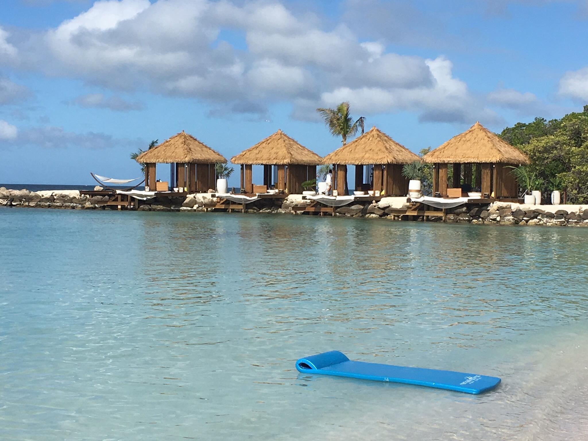 Aruba Island, Renaissance Aruba Resort, Waterside oasis, Luxury getaway, 2050x1540 HD Desktop