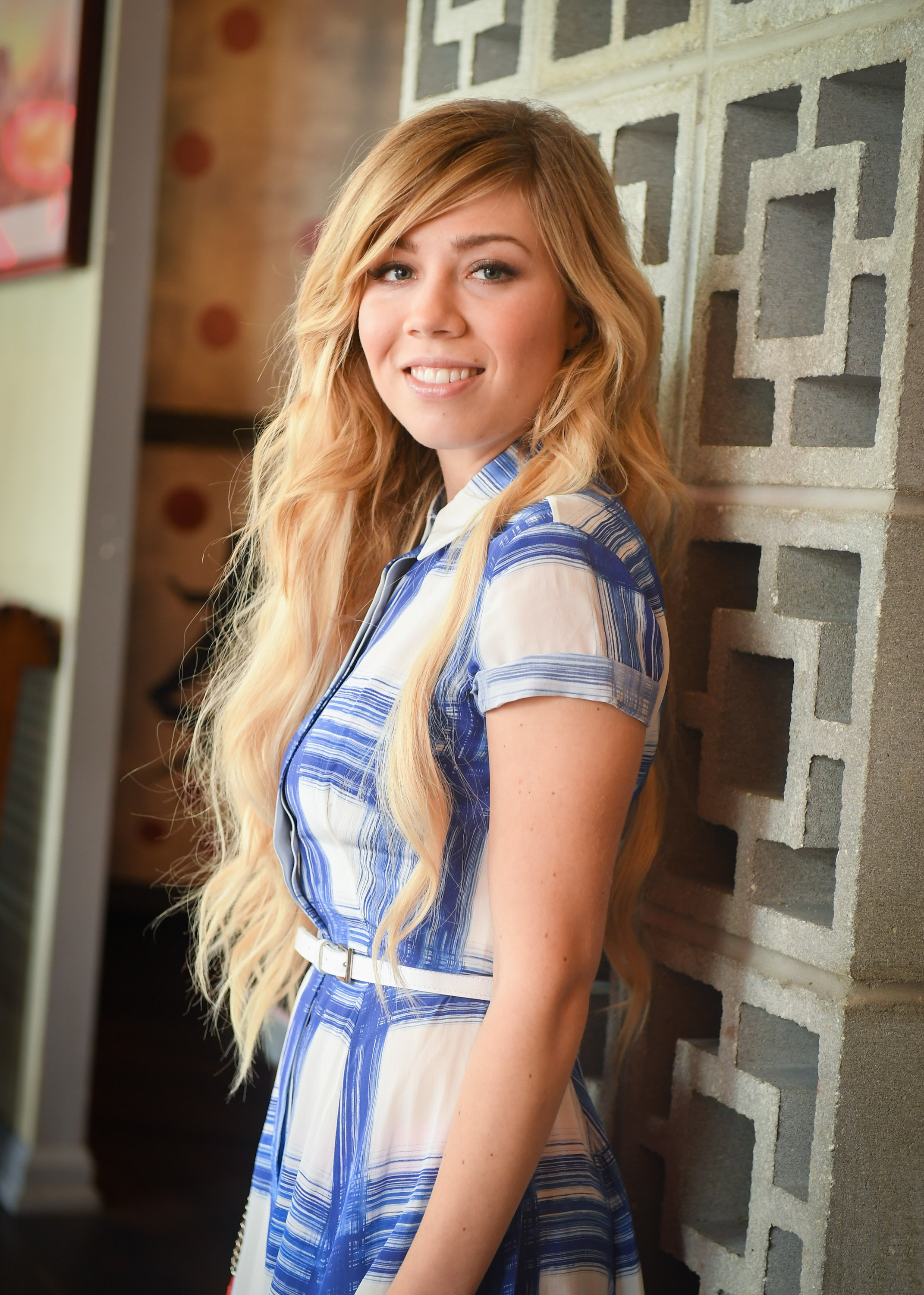 Jennette McCurdy, Movies, Image ID, Image Abyss, 2150x3000 HD Phone