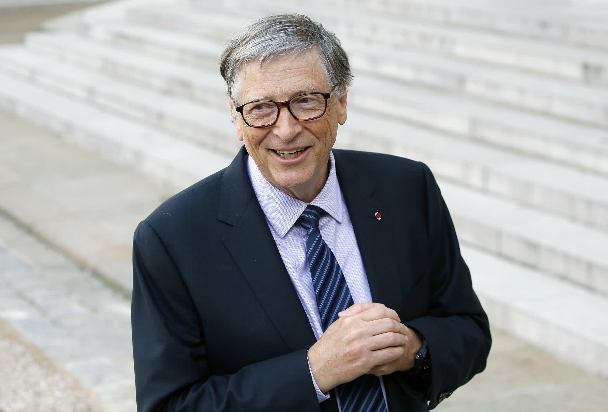 Bill Gates, Stock investments, Wealth management, Financial strategies, 2000x1360 HD Desktop