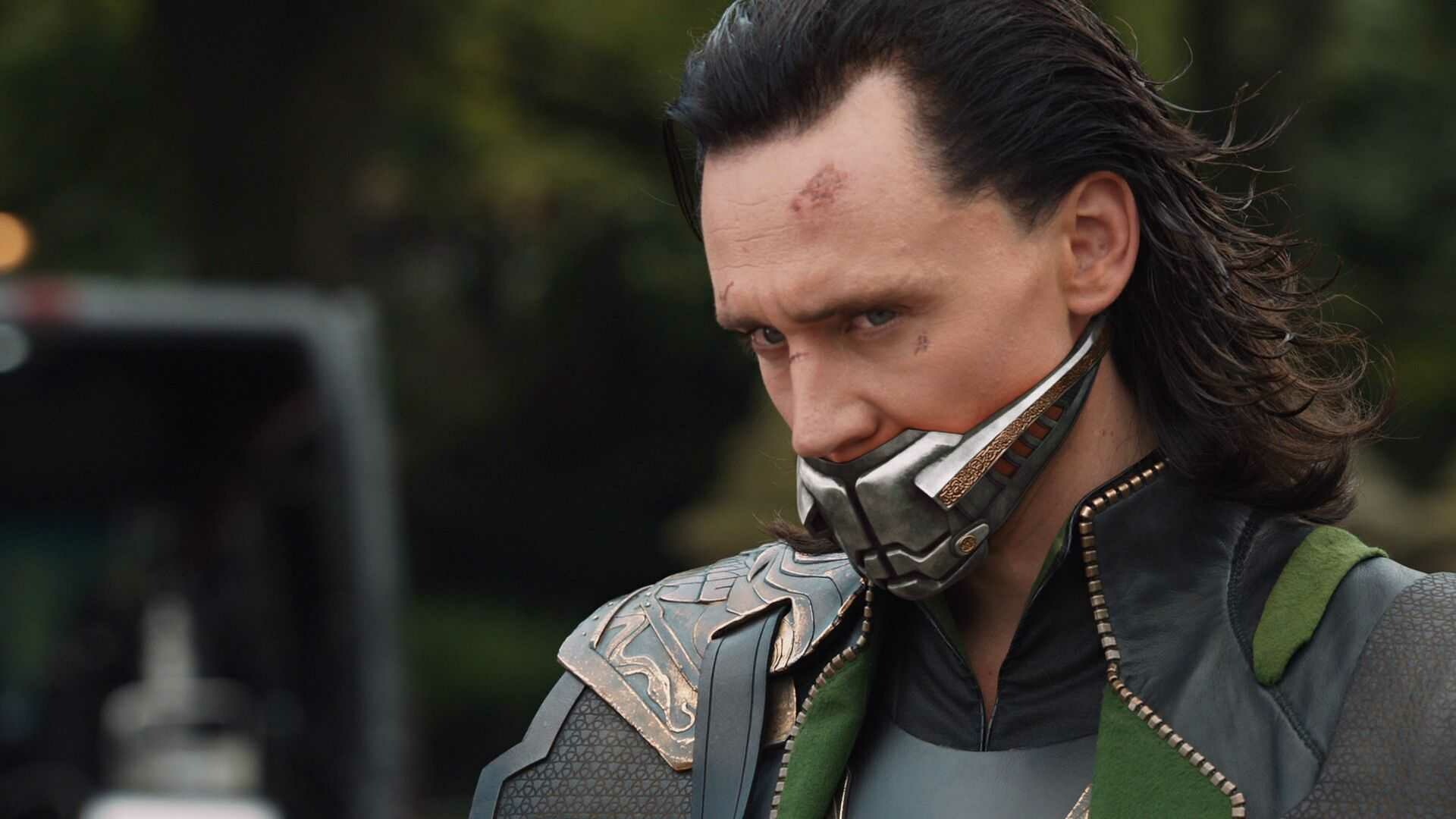 Loki: Tom Hiddleston, Marvel's The Avengers, 2012 American superhero film. 1920x1080 Full HD Background.