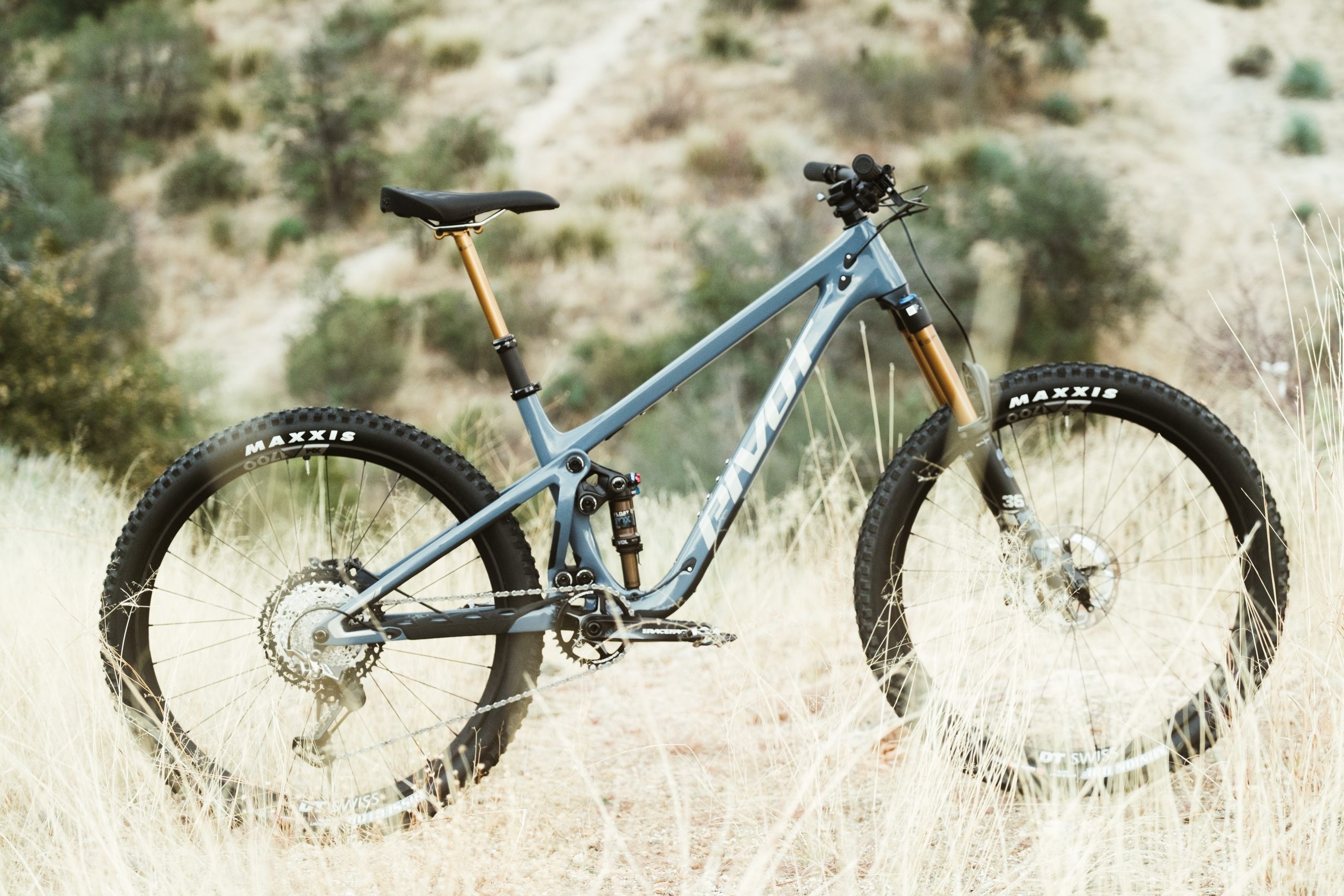 Pivot Cycles, All new pivot, Shadowcat mountain bike, 2560x1710 HD Desktop