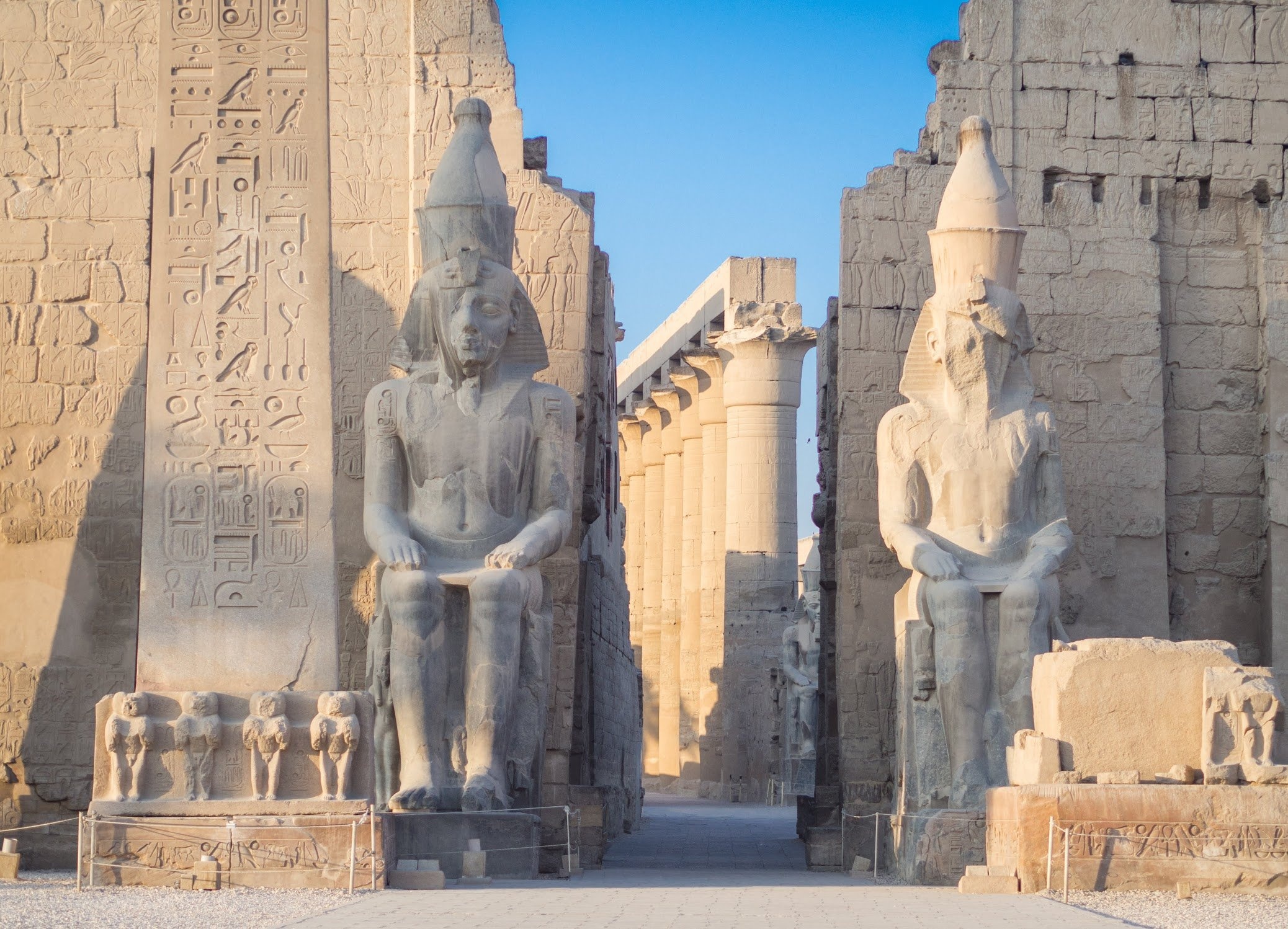 Luxor Temple, Cultural immersion, Ancient wonders, Temple exploration, 2080x1500 HD Desktop