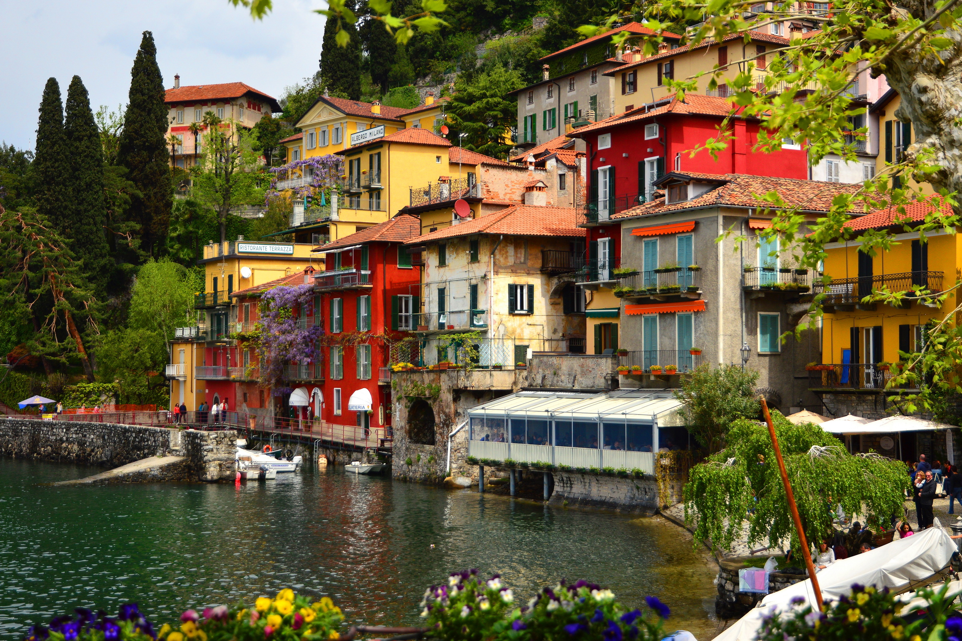 Italian houses, Lombardy cities, Varenna charm, Captivating images, 3080x2050 HD Desktop
