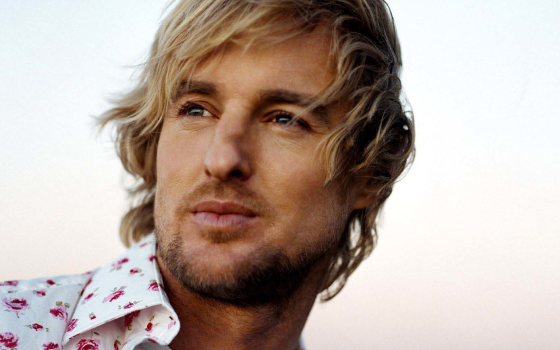 Owen Wilson: Actor, Known for voicing McQueen in Cars 2. 1920x1200 HD Wallpaper.