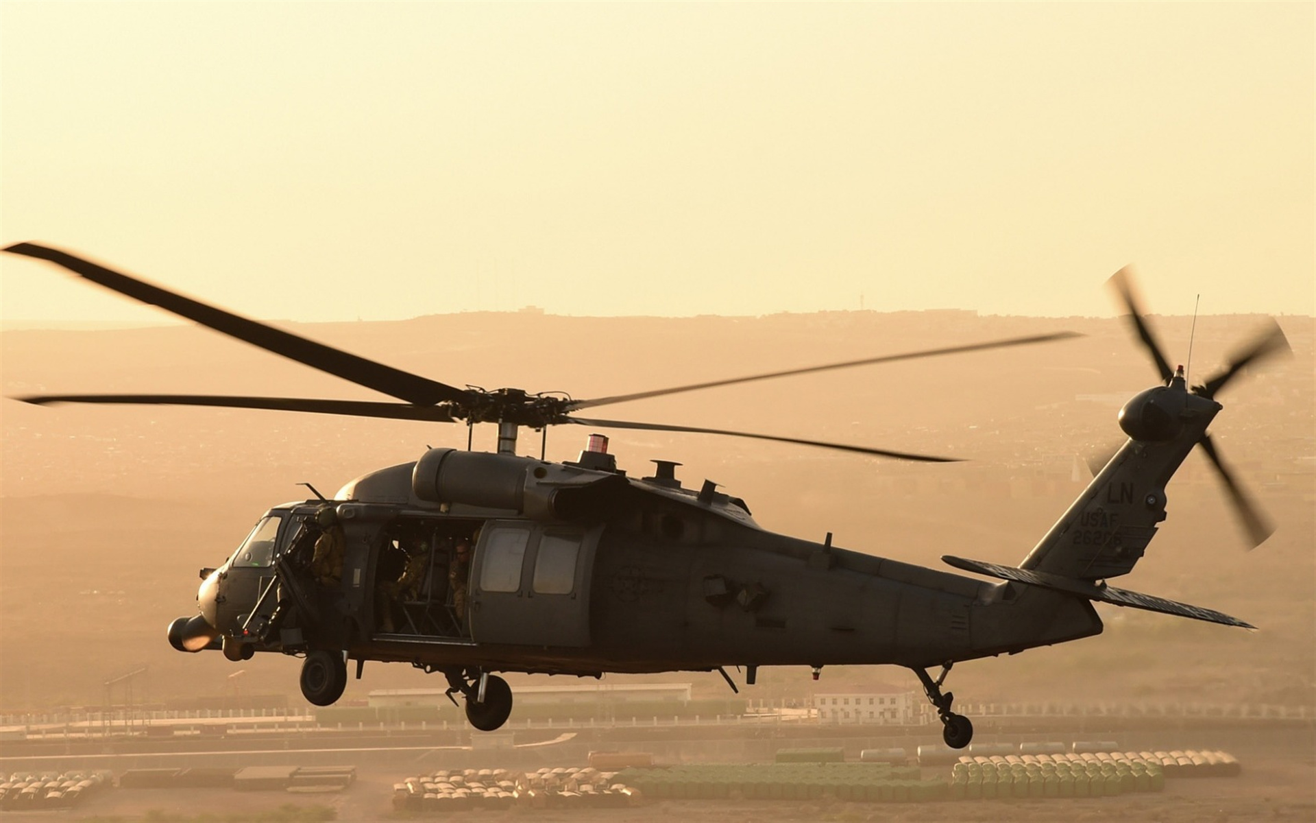 Sikorsky Black Hawk, American military helicopter, Evening sunset, US Air Force, 1920x1200 HD Desktop