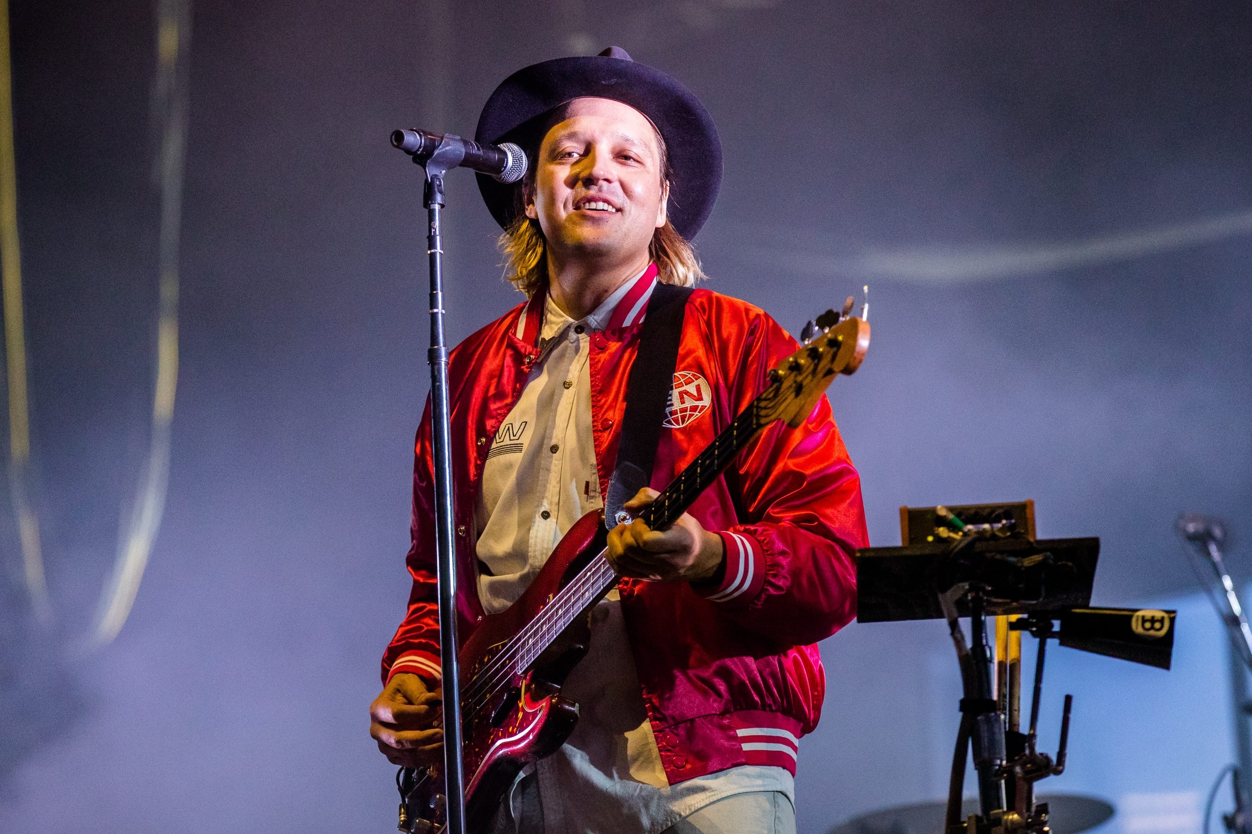 Arcade Fire, Performance at Quebec City tour opener, 2560x1710 HD Desktop