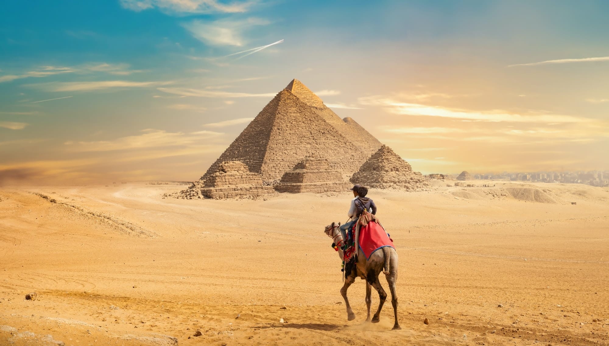 Pyramids of Giza, Ancient wonders, Egyptian history, Unforgettable visit, 2000x1140 HD Desktop