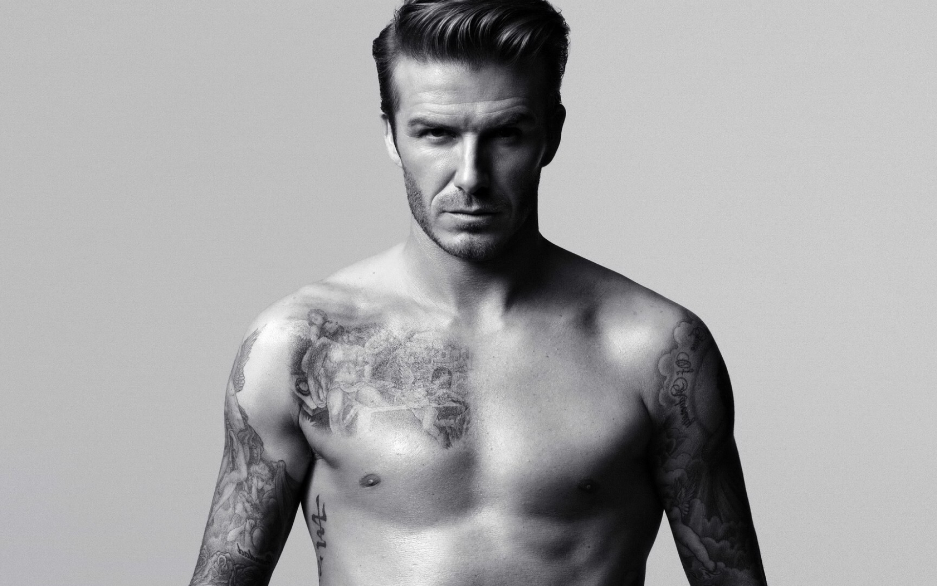 David Beckham: Made 81 Champions League appearances, scoring 15 goals for Manchester United. 1920x1200 HD Wallpaper.