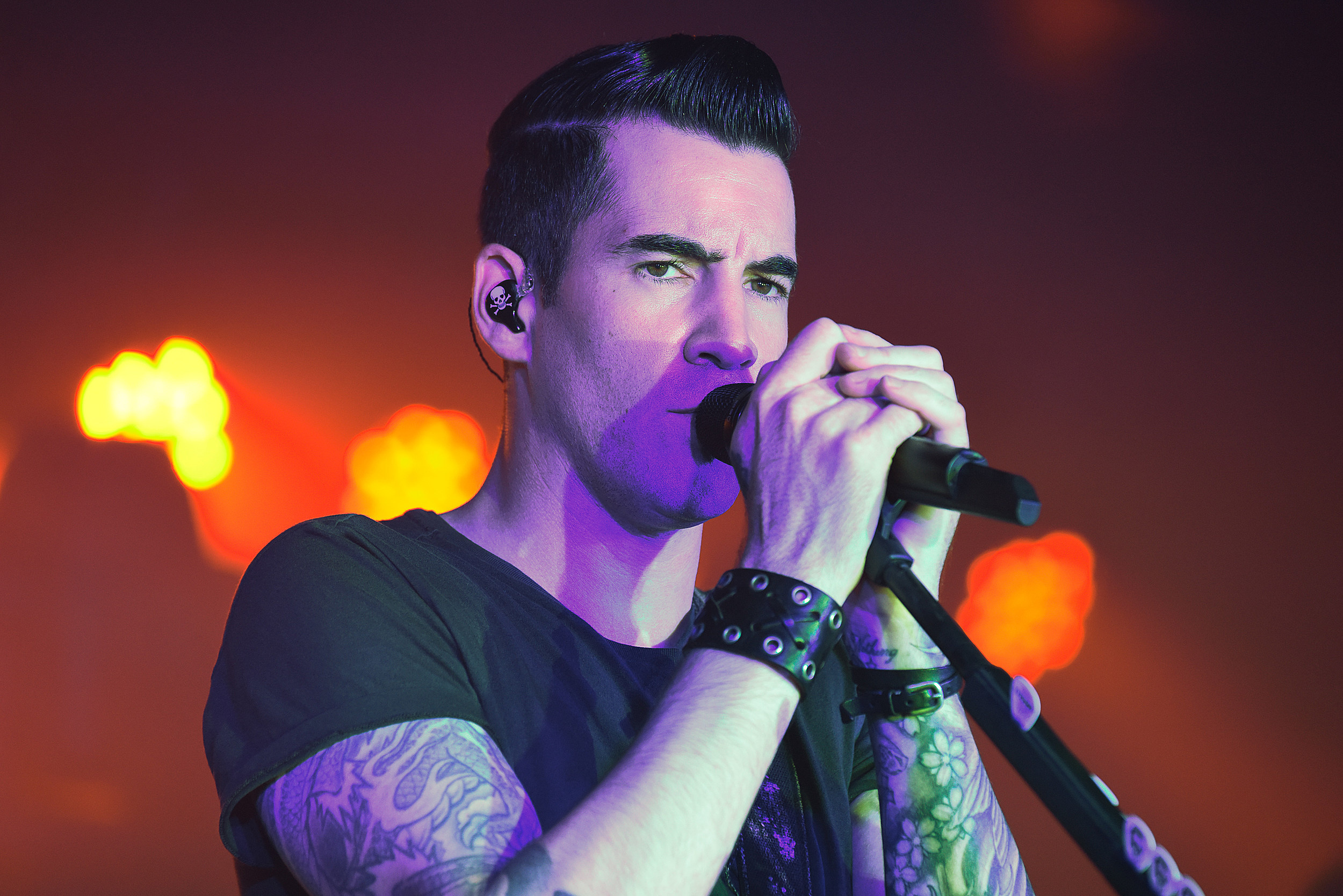 Theory of a Deadman, Exclusive interview, Tyler Connolly, Behind the music, 2500x1670 HD Desktop
