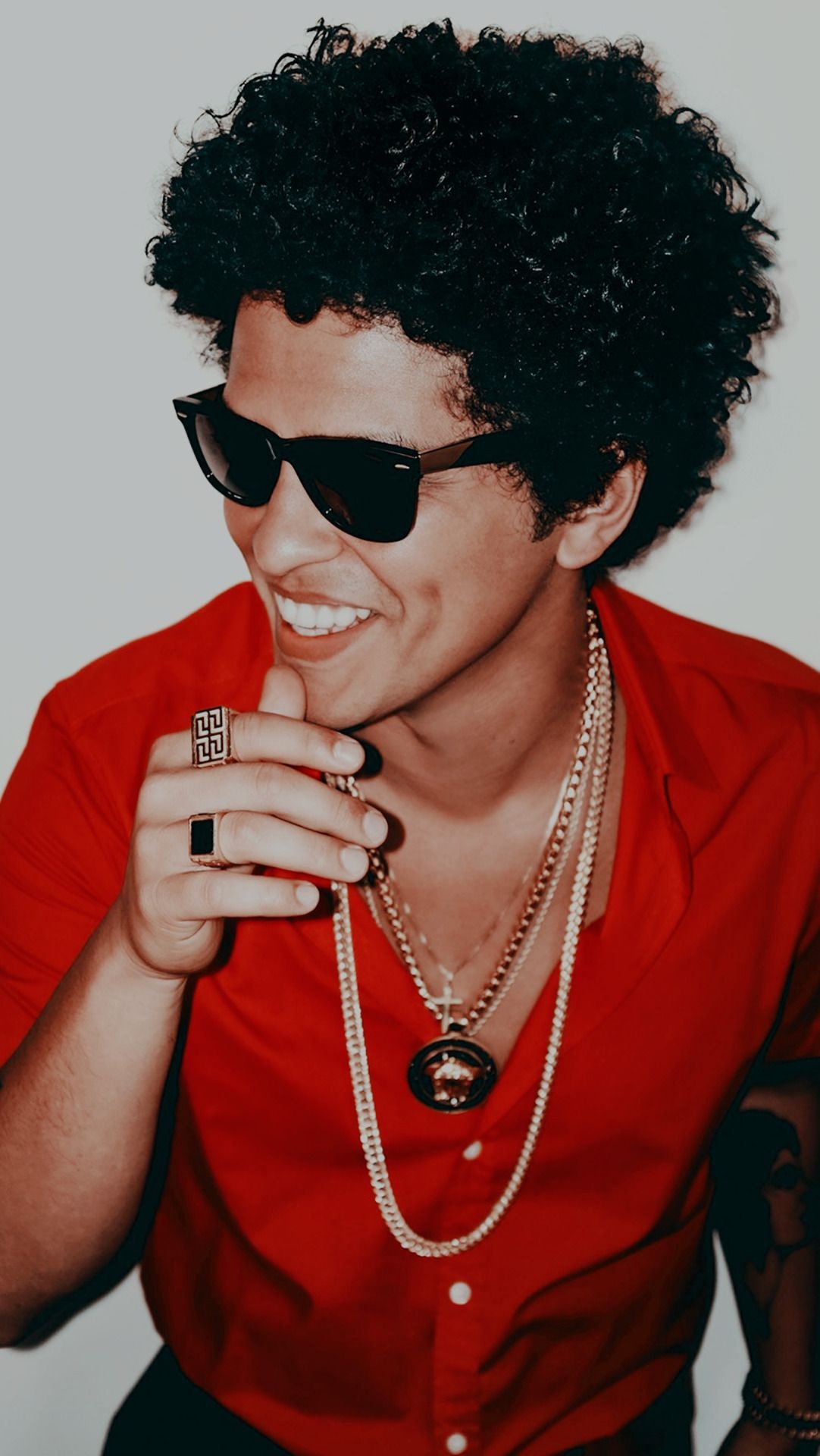 New Bruno Mars wallpapers, Latest designs, Fresh backgrounds, 1090x1920 HD Phone