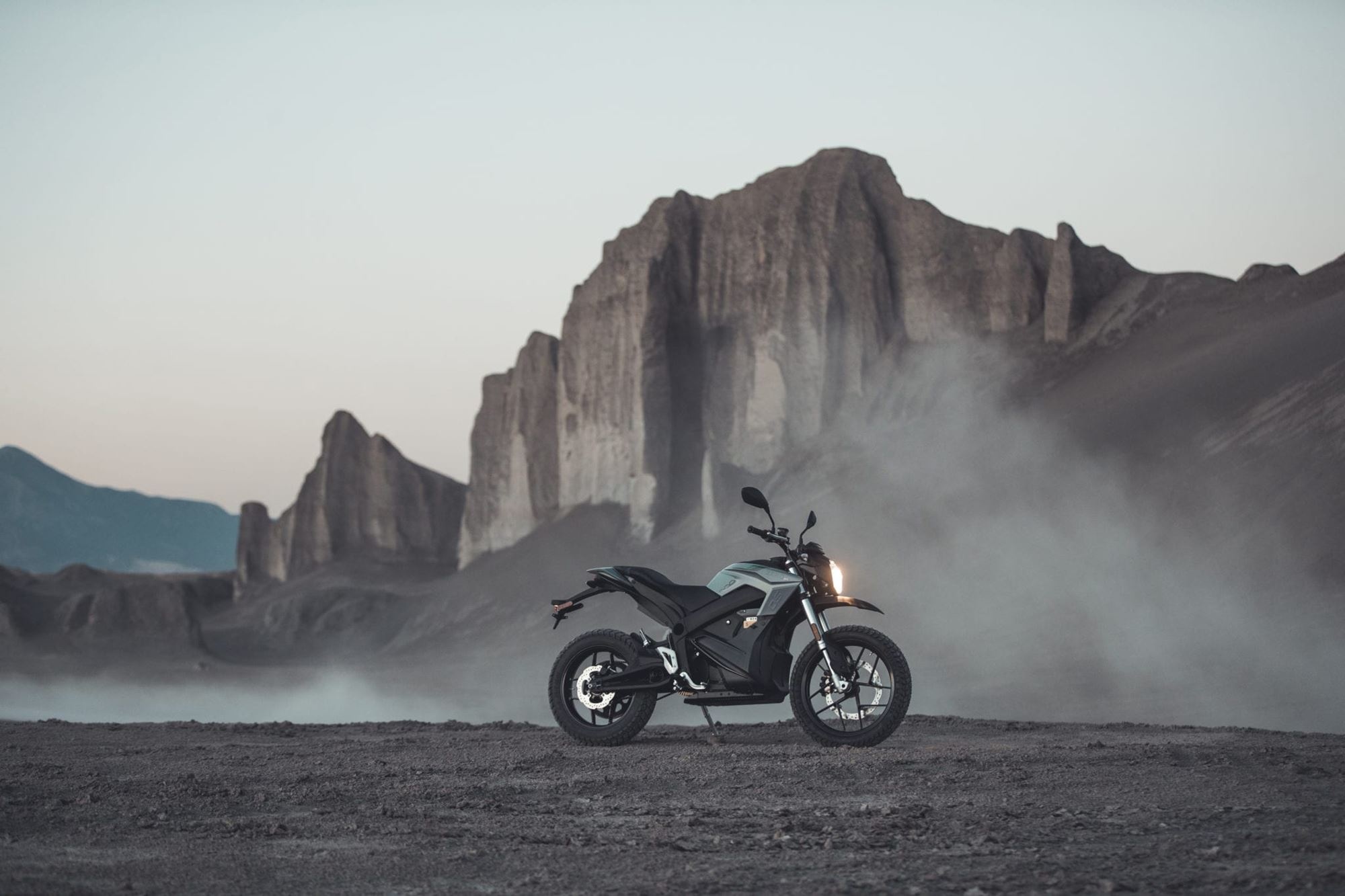 Zero Motorcycle, 2021 DS 11kw 14, Electric motorcycle enthusiasts, Motorcycle Superstore, 2000x1340 HD Desktop