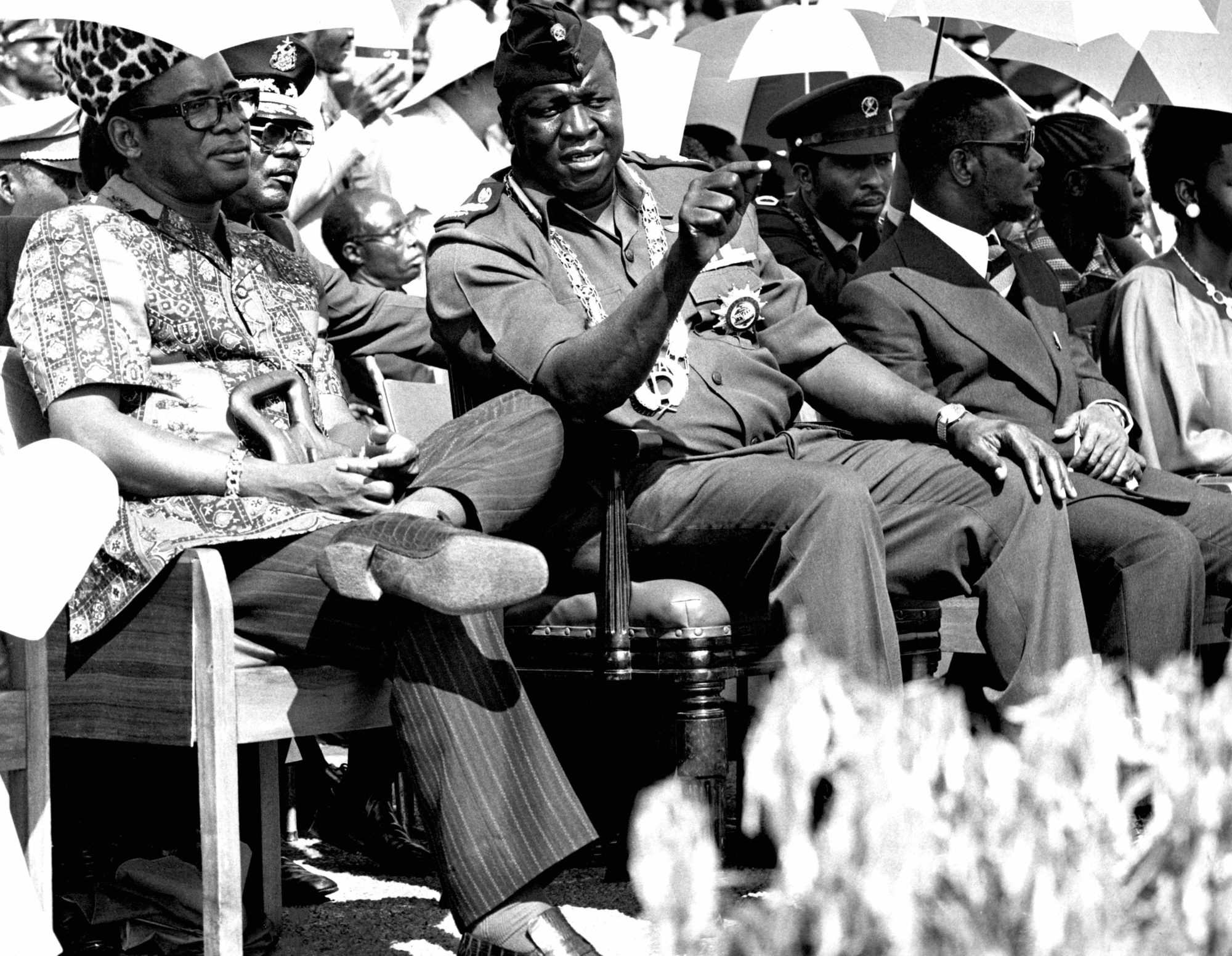Mobutu Sese Seko, Photojournalism, Rediscovering history, True Africa, 2000x1560 HD Desktop