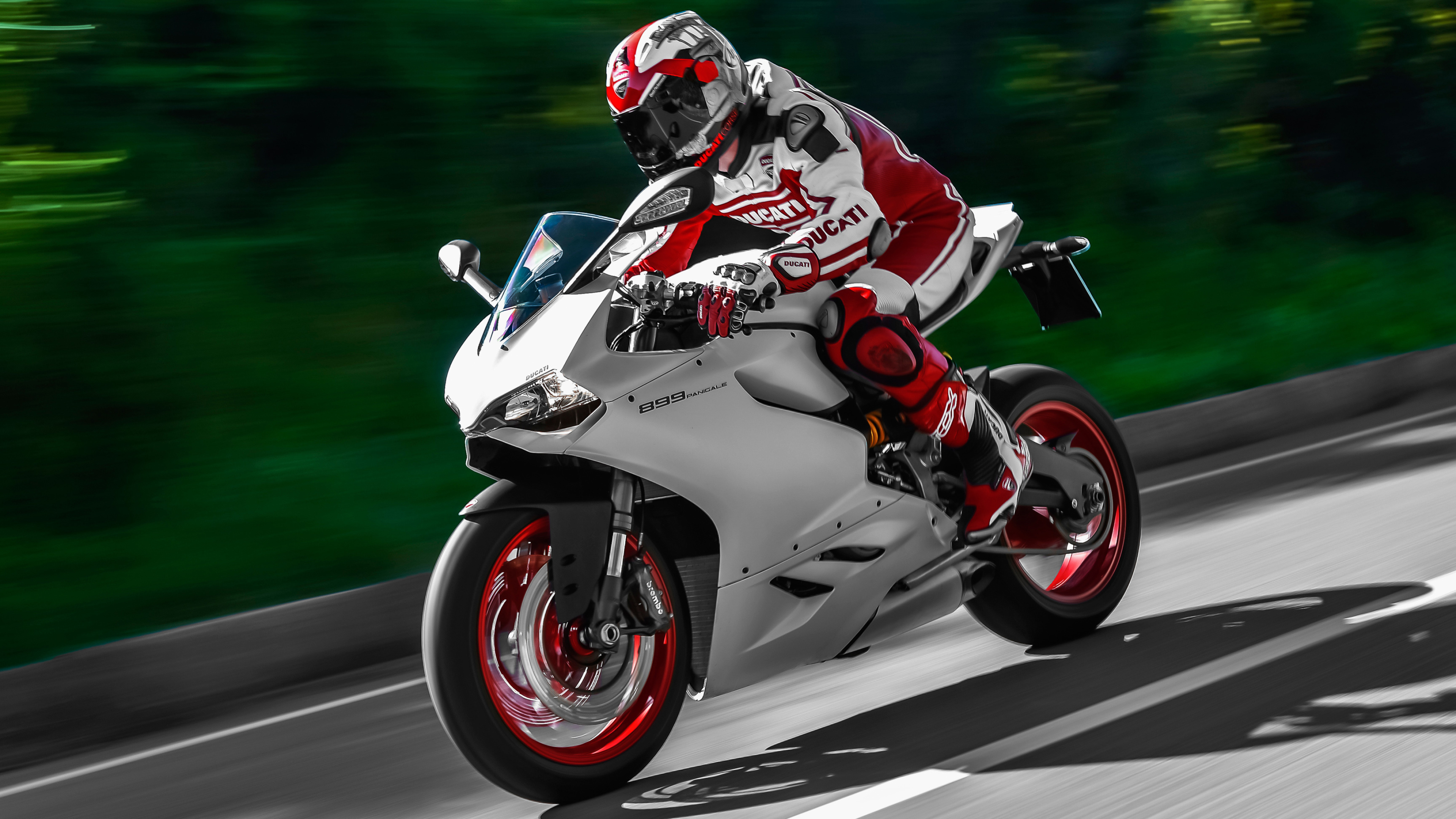 Superbike: The Ducati 899 Panigale, A 148-horsepower sports motorcycle, A racing transport. 3840x2160 4K Wallpaper.