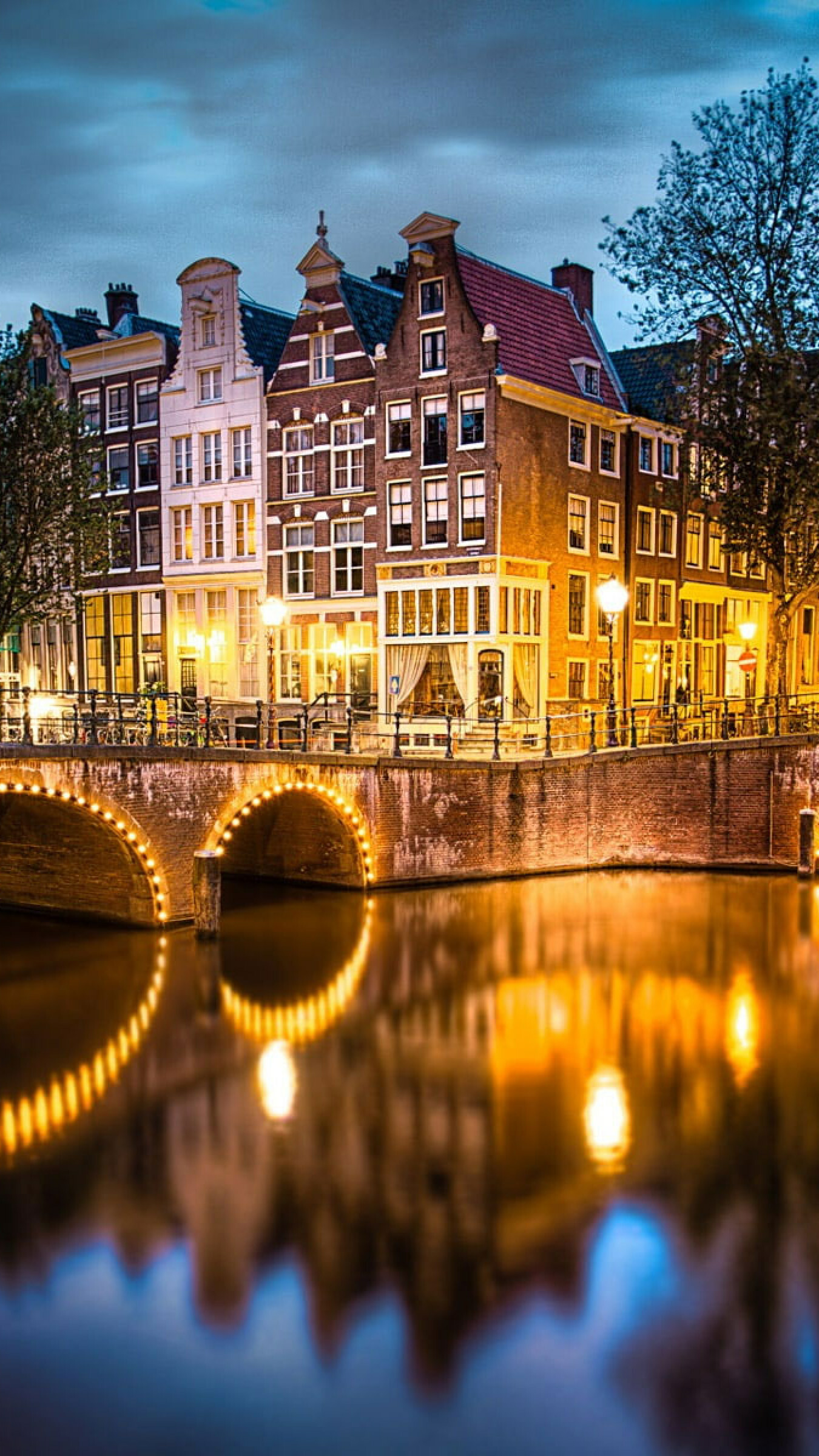 Amsterdam: “Venice of the North”, Large number of canals, A UNESCO World Heritage Site. 1350x2400 HD Wallpaper.