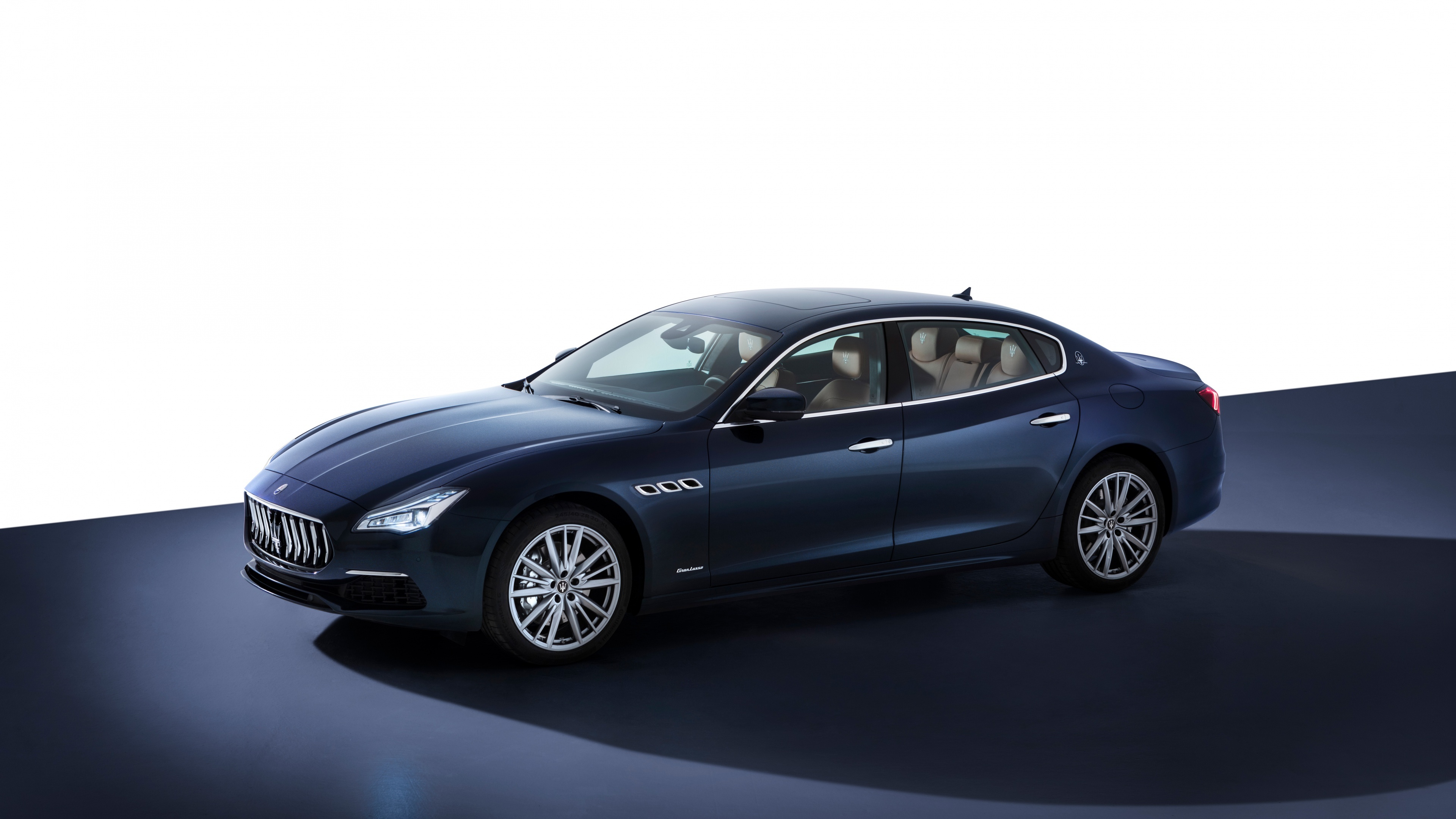 Maserati Quattroporte, Luxury sedan, Powerful performance, Exquisite craftsmanship, 3840x2160 4K Desktop