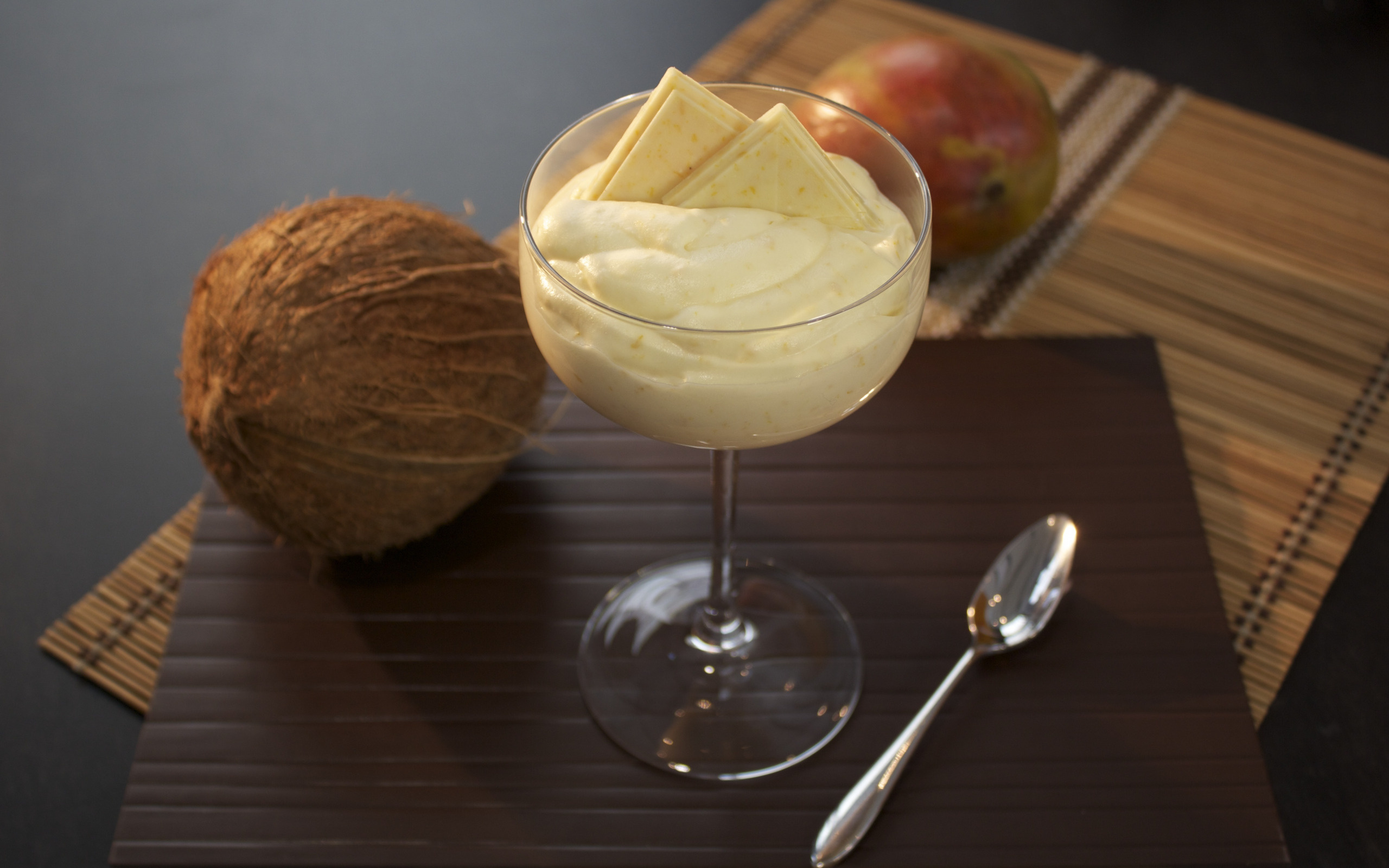 Delicious dessert, Exquisite coconut cream, Tempting treat, Sweet indulgence, 2560x1600 HD Desktop