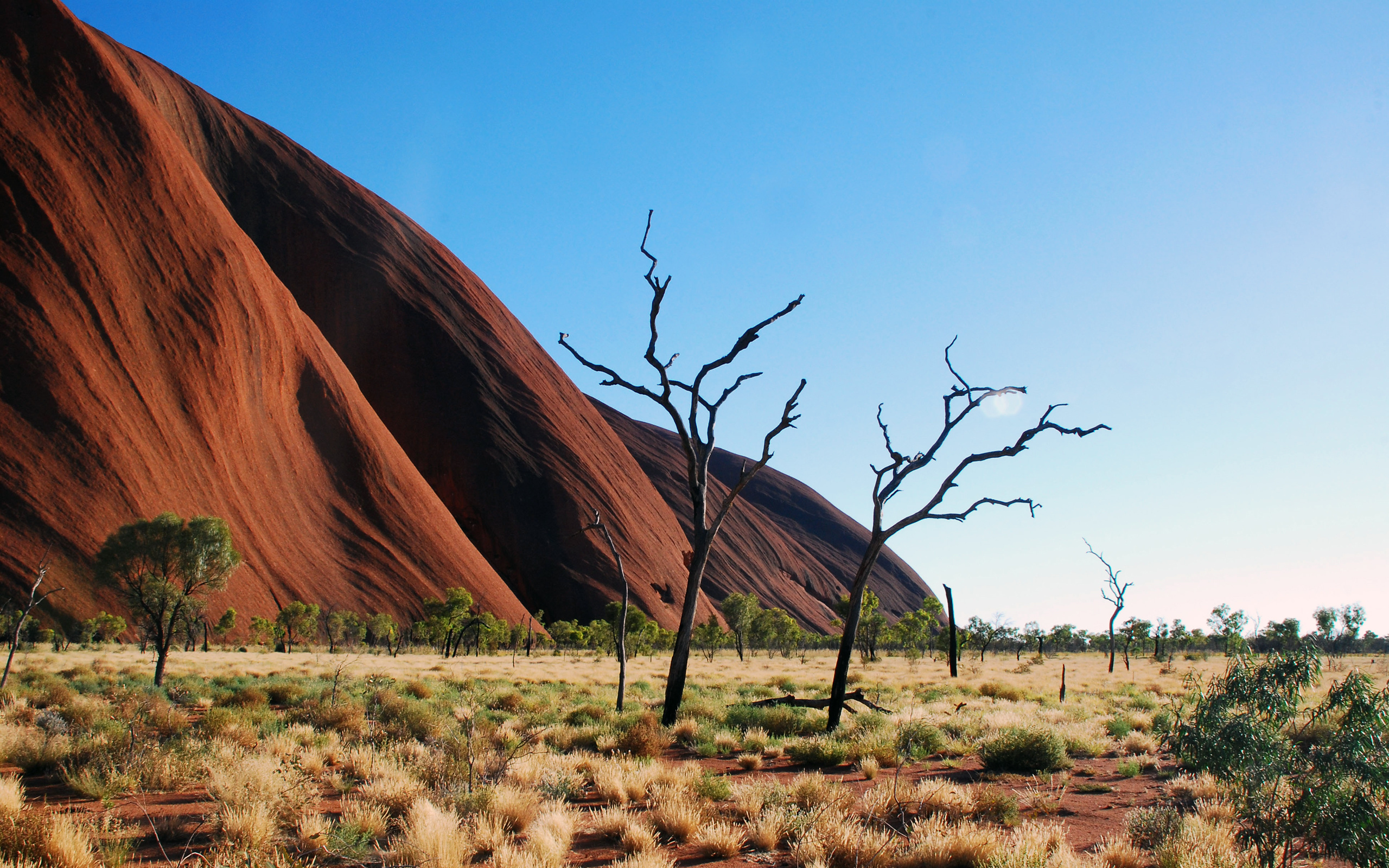 Uluru, Northern Territory, 4k ultra HD wallpaper, Stunning landscape, 2560x1600 HD Desktop