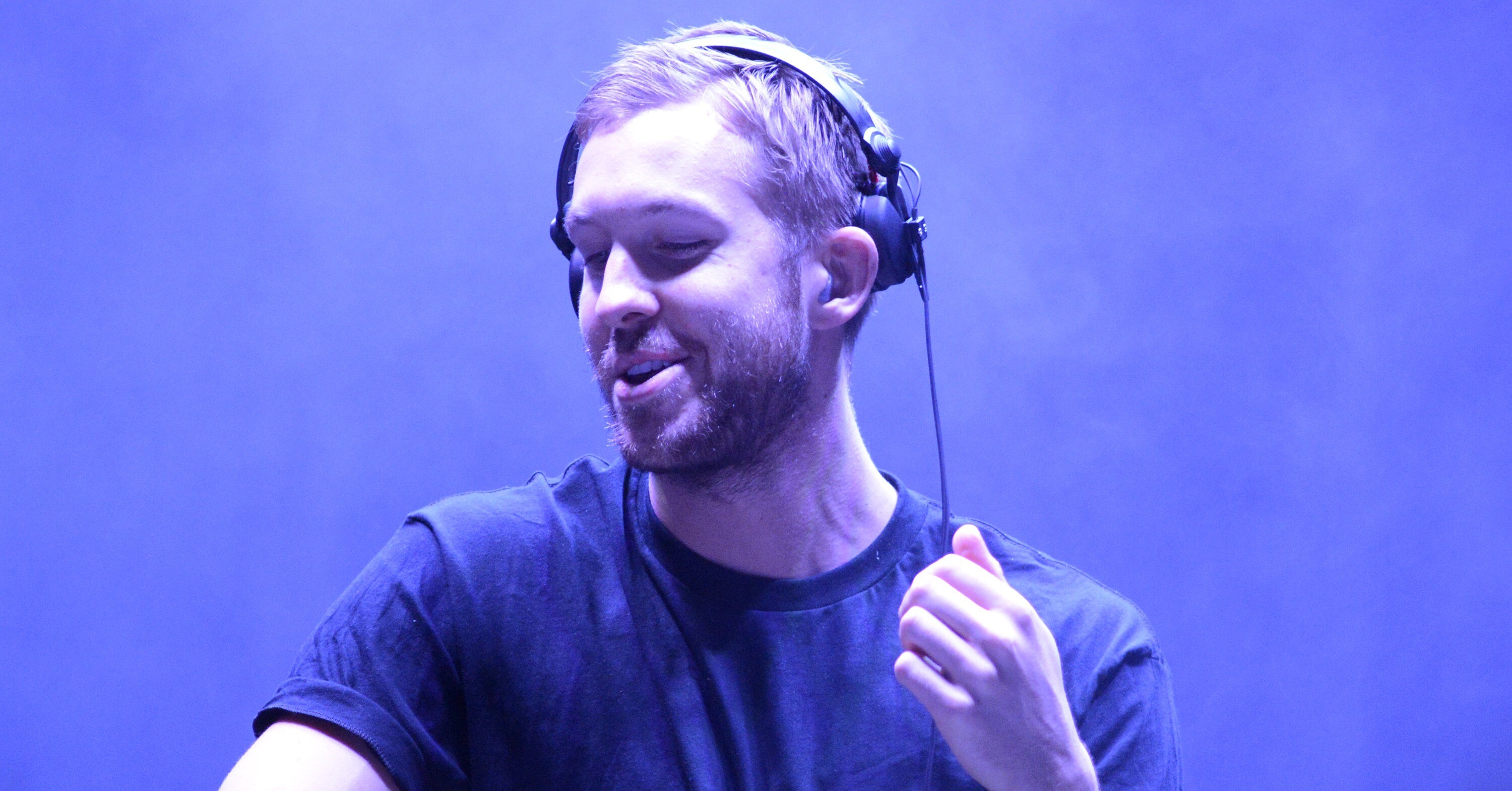 Calvin Harris: "I'm Not Alone" was released as the lead single from his second studio album. 3000x1570 HD Background.