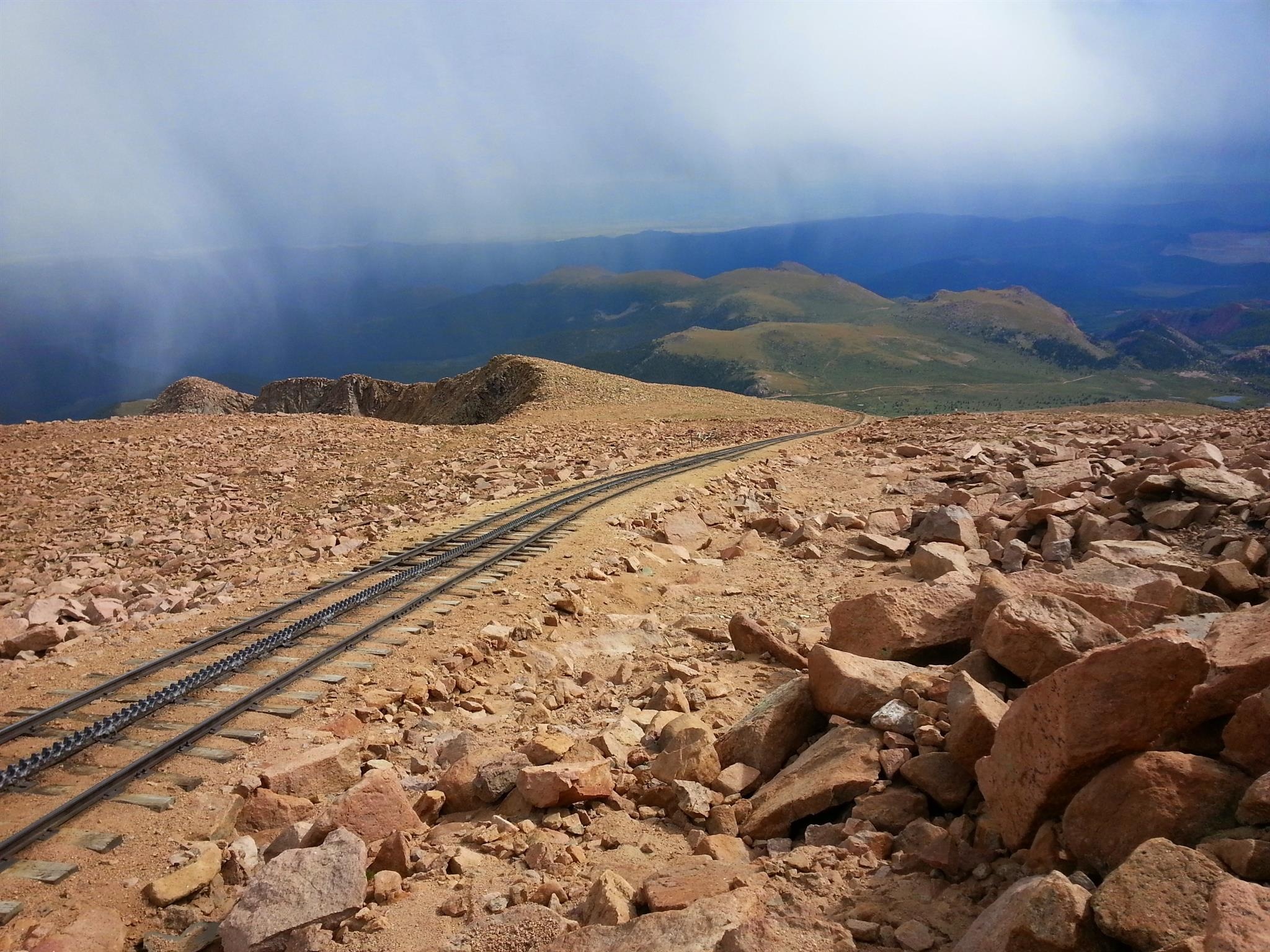 Pikes Peak adventure, Colorado's peak, Majestic beauty, Natural wonder, 2050x1540 HD Desktop