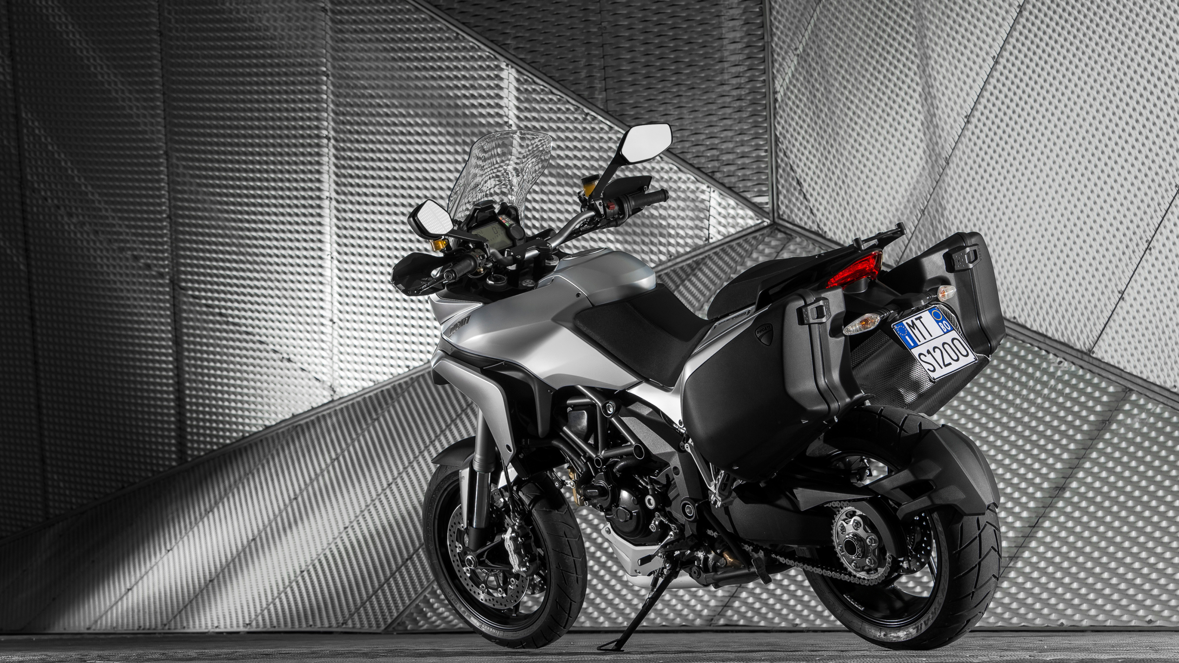 Ducati Multistrada V2, Auto adventure, Touring motorcycle, Ultra HD, 3840x2160 4K Desktop