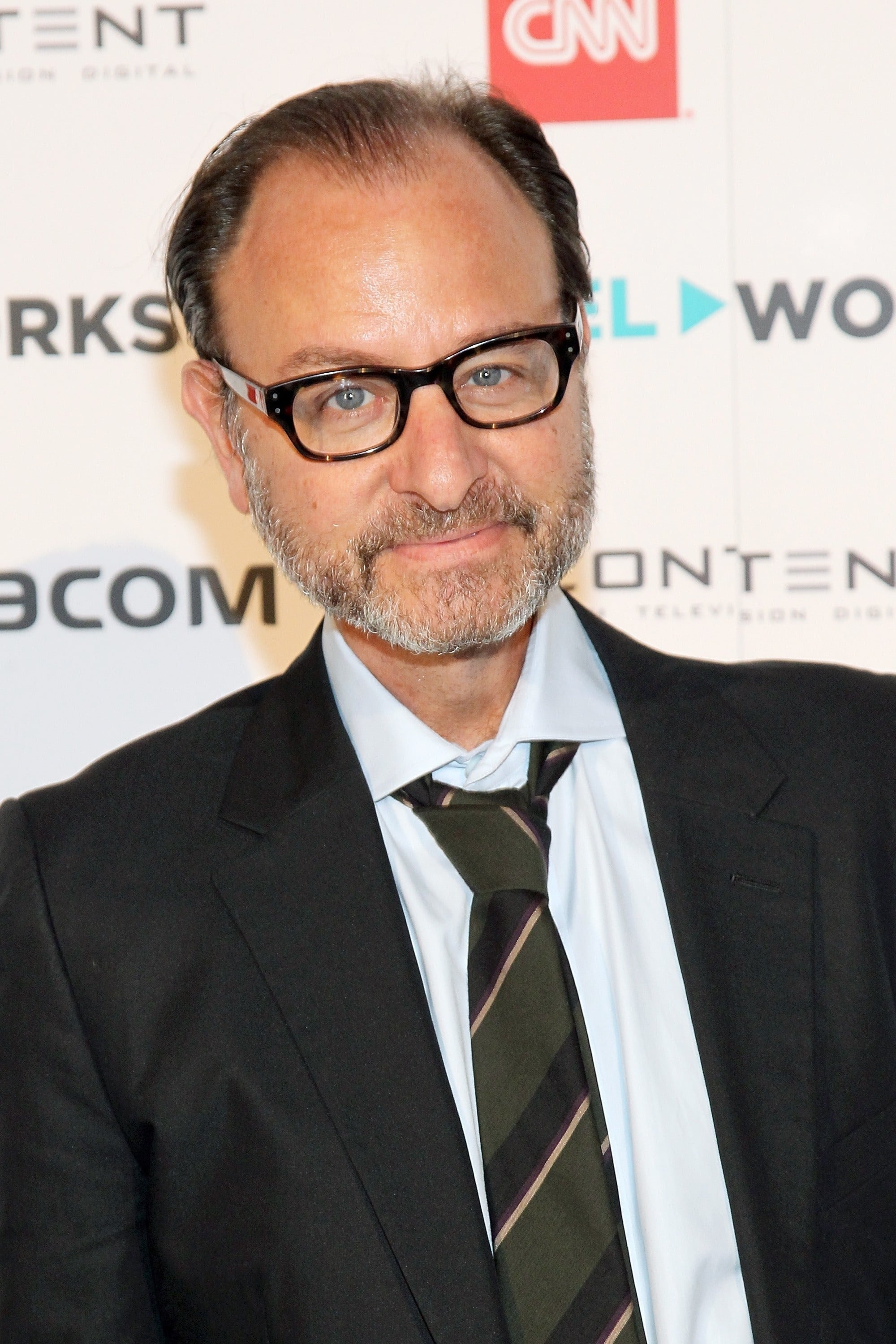 Fisher Stevens, Notable movie roles, Diverse acting career, Talented and accomplished, 2000x3000 HD Handy