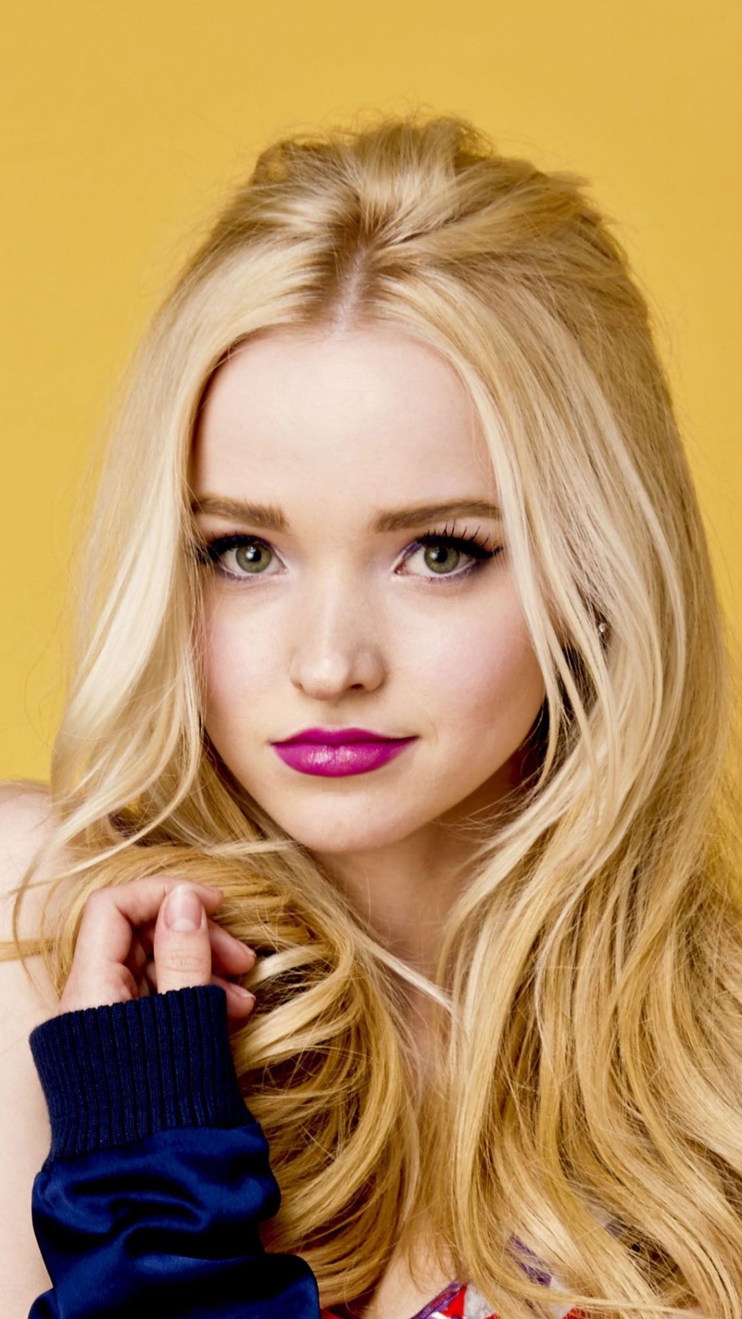 Dove Cameron, Charming actress, Beautiful celebrity, Wallpaper-worthy, 1080x1920 Full HD Phone
