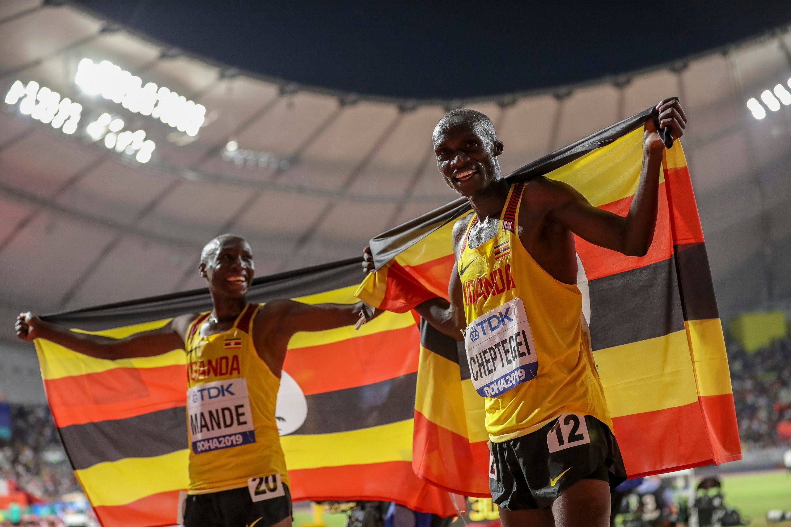 Joshua Cheptegei, Ugandan athlete, Record holder, Running sensation, 2560x1710 HD Desktop