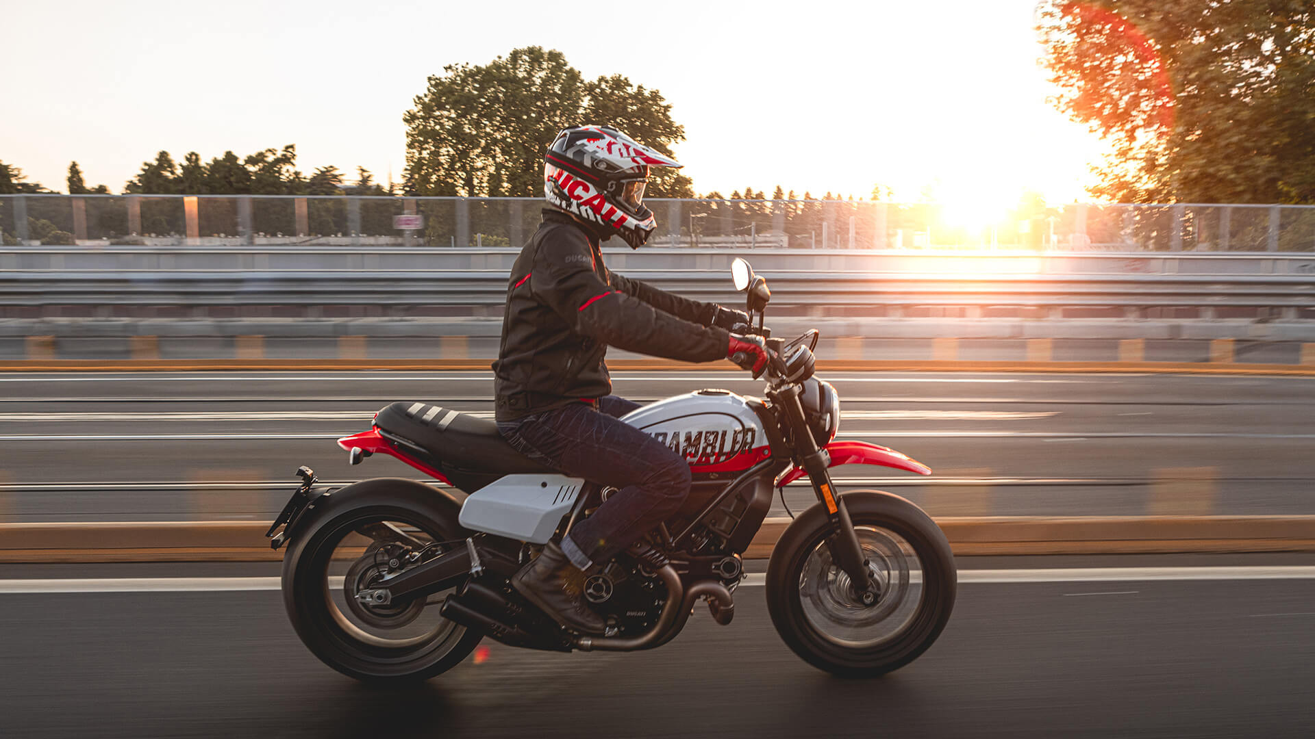 Ducati Scrambler Icon, Ultimate summer ride, Experience freedom, Explore new horizons, 1920x1080 Full HD Desktop