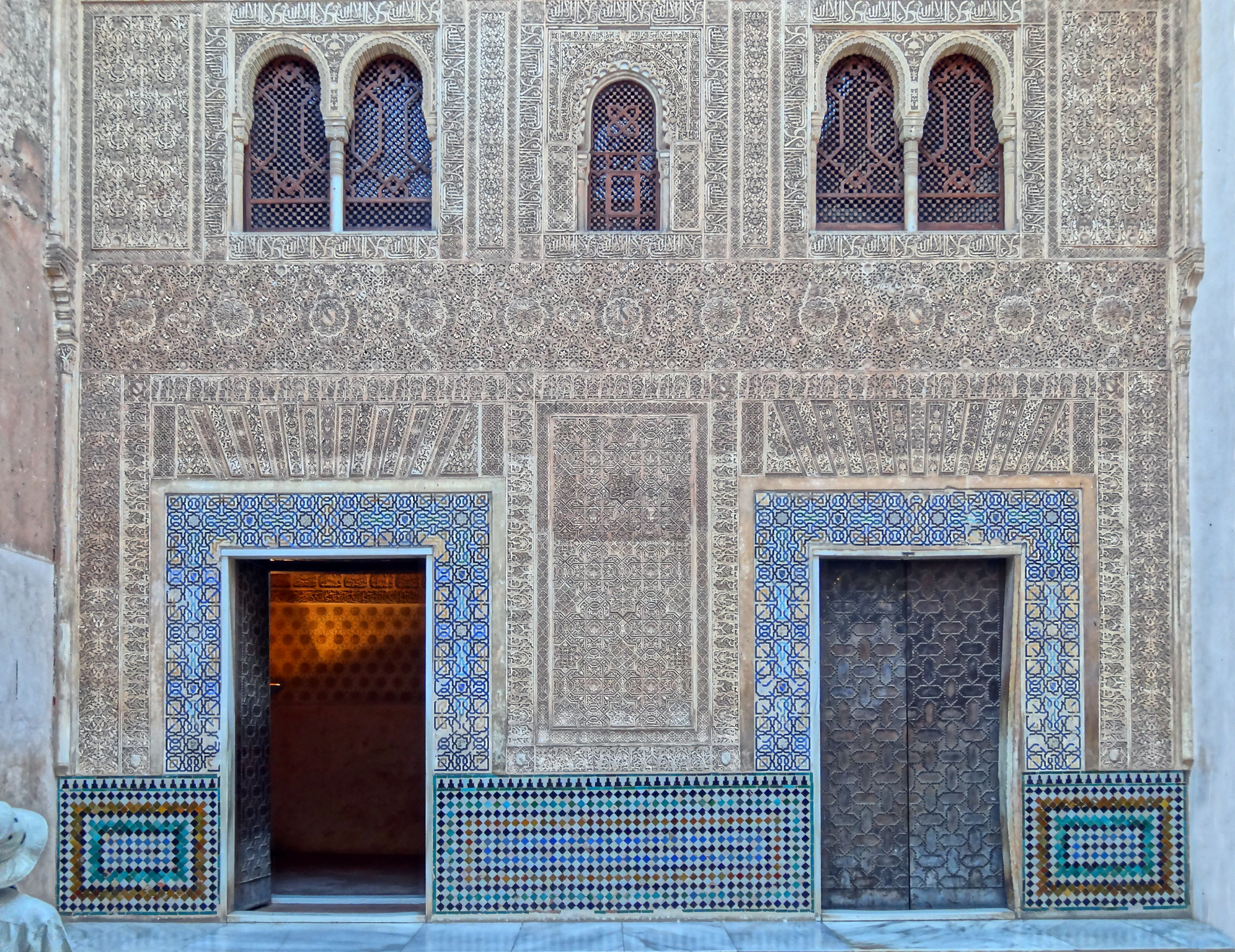 The Alhambra, Moorish architecture, Historic fortress, Spanish heritage, 2000x1540 HD Desktop