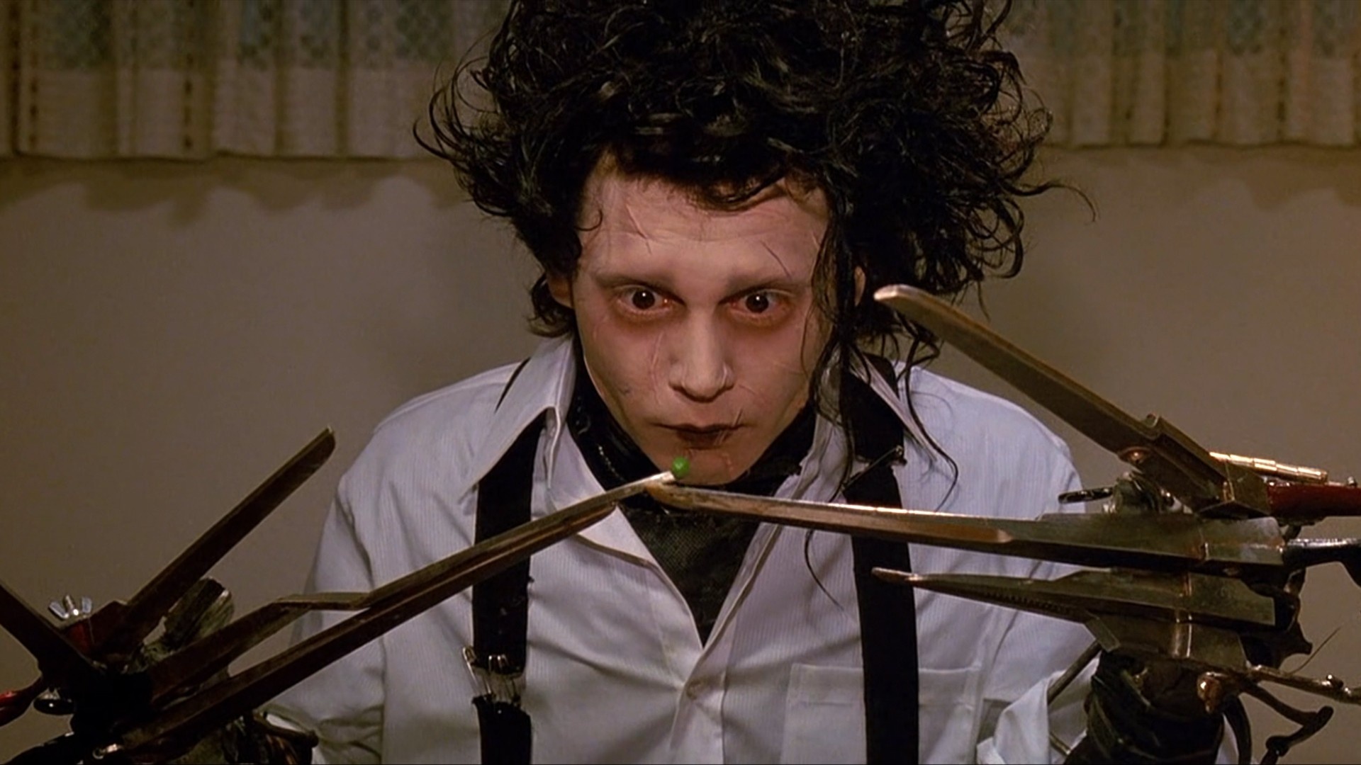 Edward Scissorhands: The story of a young man who was created by a kindly scientist who wanted to find a way to animate a humanoid. 1920x1080 Full HD Background.