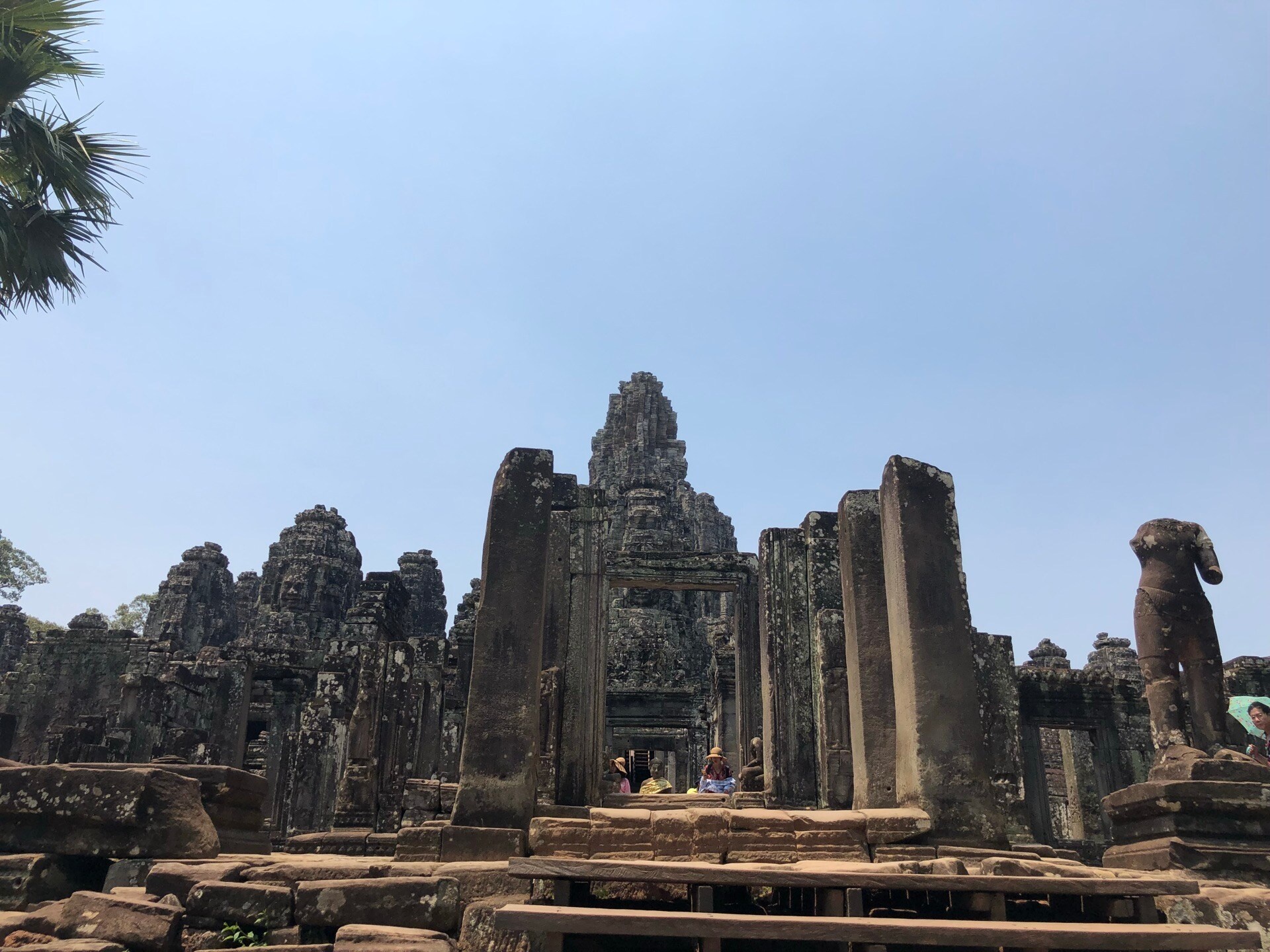 Angkor: Siem Reap, Wonder of Angkor, Travel reviews, Exquisite temples, 1920x1440 HD Desktop