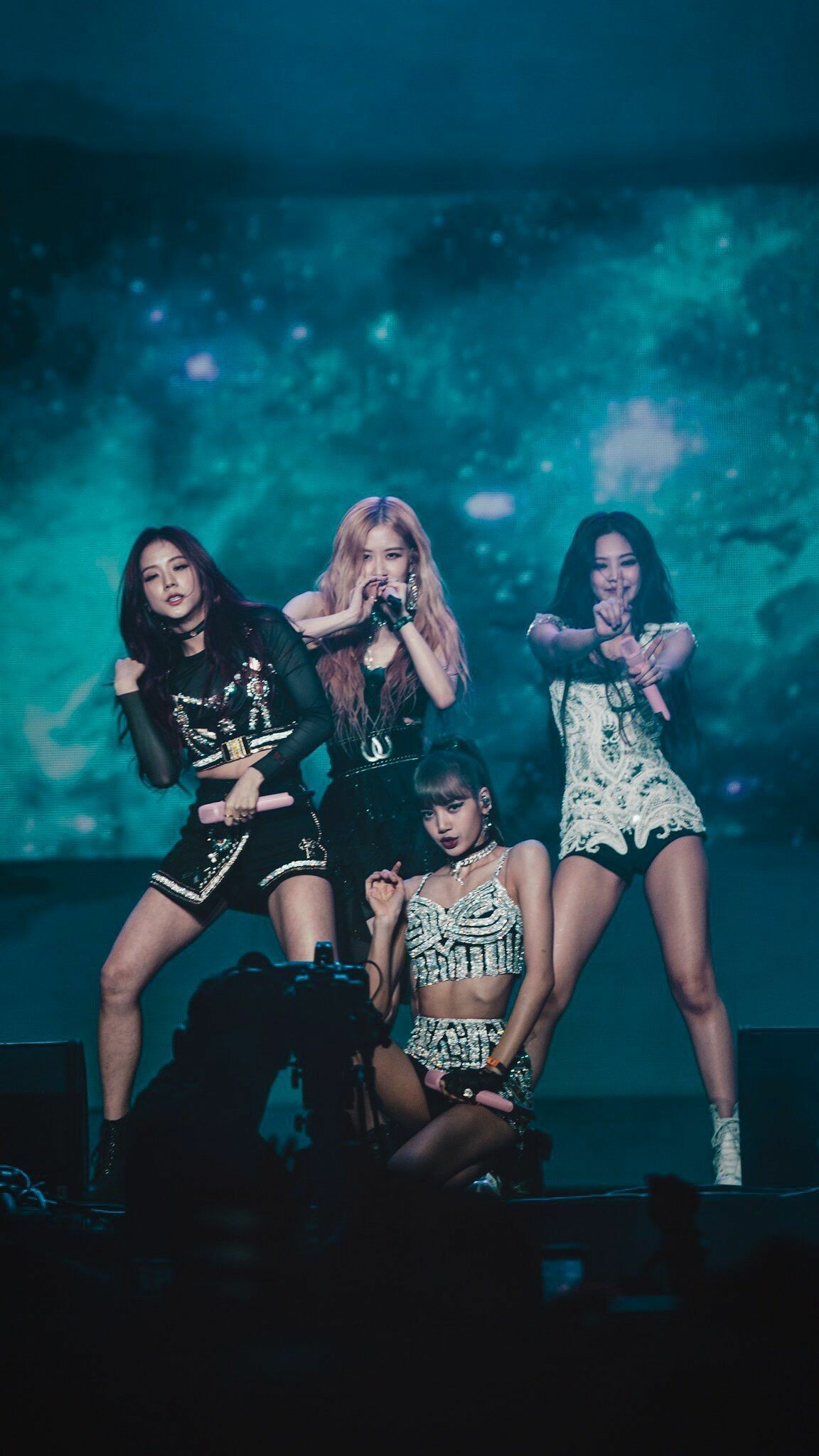 BLACKPINK: "Pink Venom" (2022) was the first song by a girl group to top the Billboard Global 200. 1160x2050 HD Background.