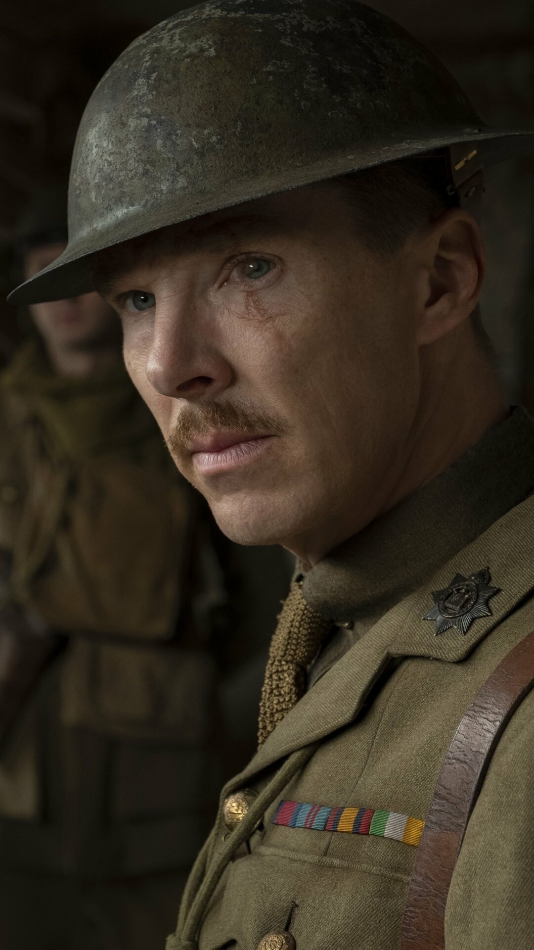 1917 (Movie): Benedict Cumberbatch as Lieutenant-Colonel Mackenzie. 1080x1920 Full HD Wallpaper.