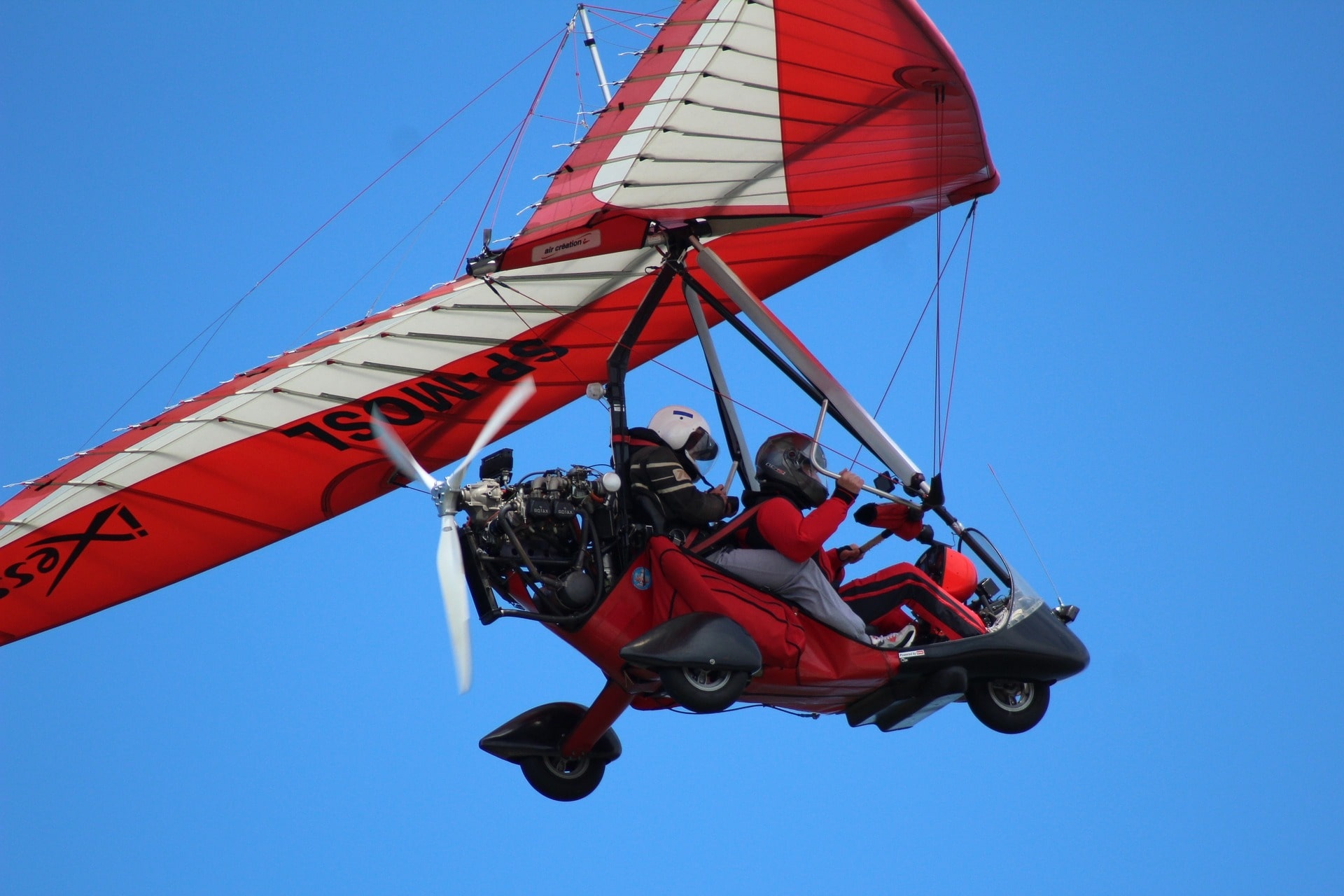 Hang Gliding: Airborne microlight, Strut braced wing, Flexwing microlight. 1920x1280 HD Background.