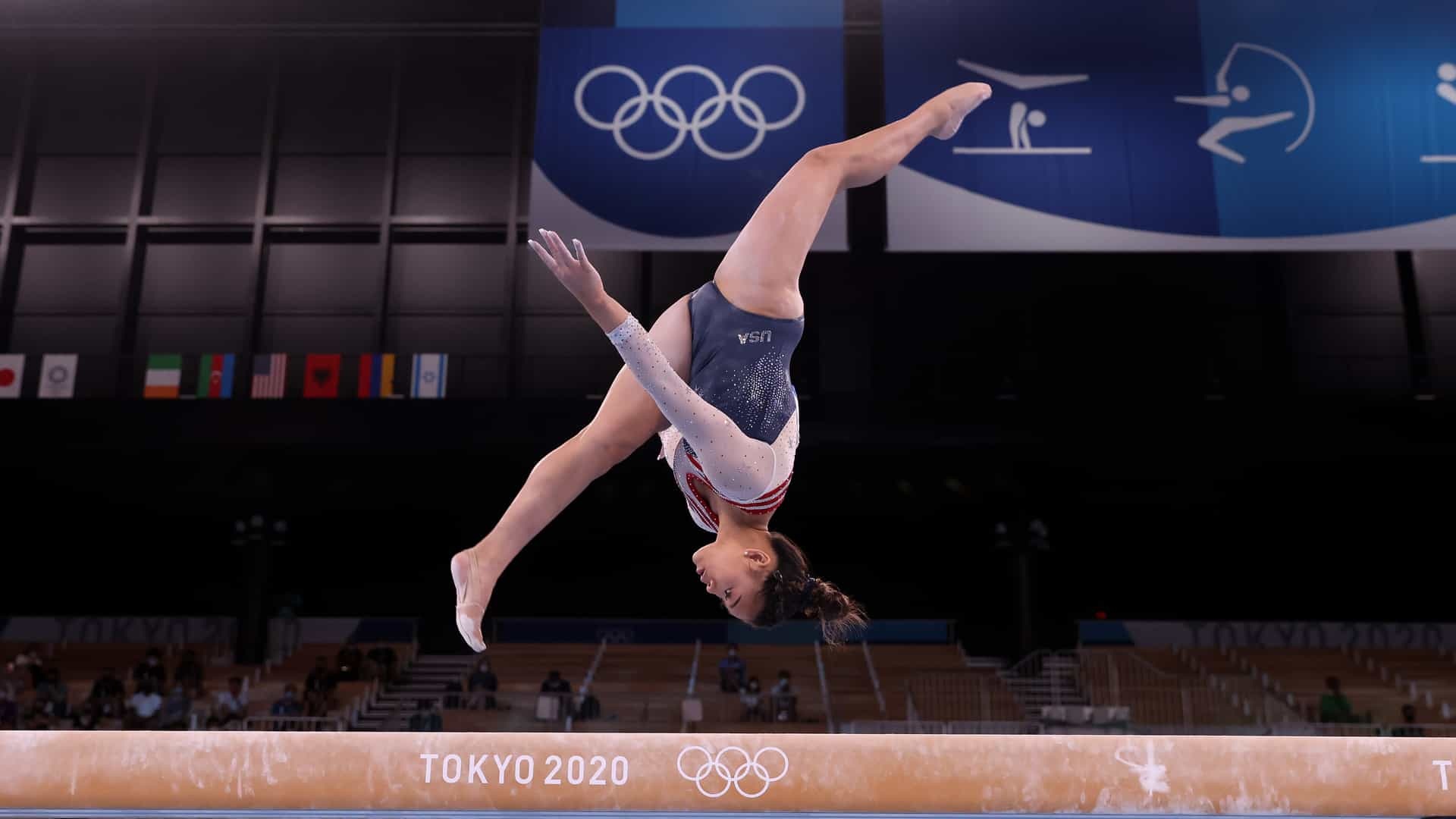 Balance Beam: Suni Lee at the 2020 Tokyo Summer Olympic Games, Artistic Gymnastics event. 1920x1080 Full HD Wallpaper.