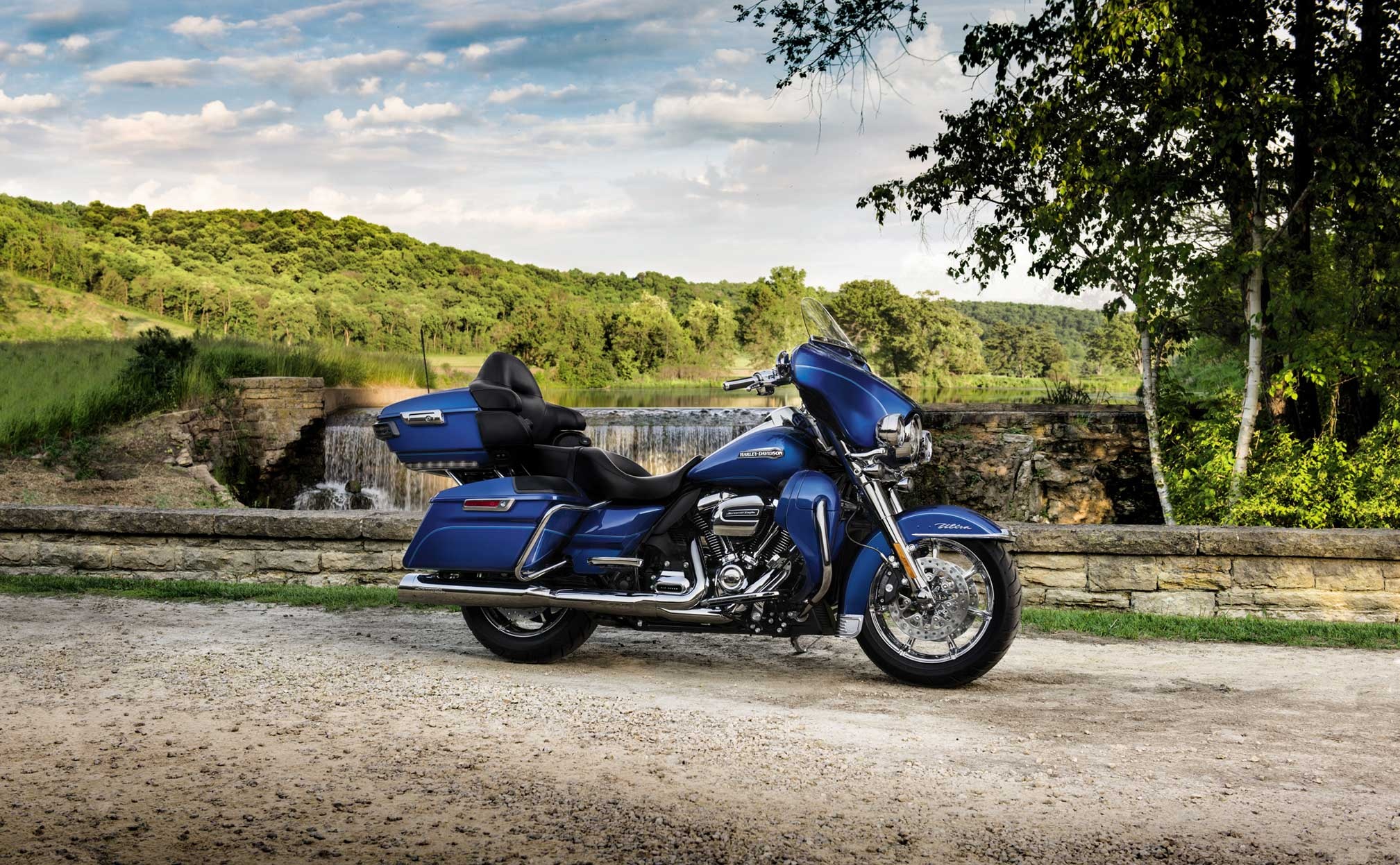 Harley-Davidson Electra Glide Revival, Ultra Classic, Iconic Motorcycle, Classic Styling, 2020x1250 HD Desktop