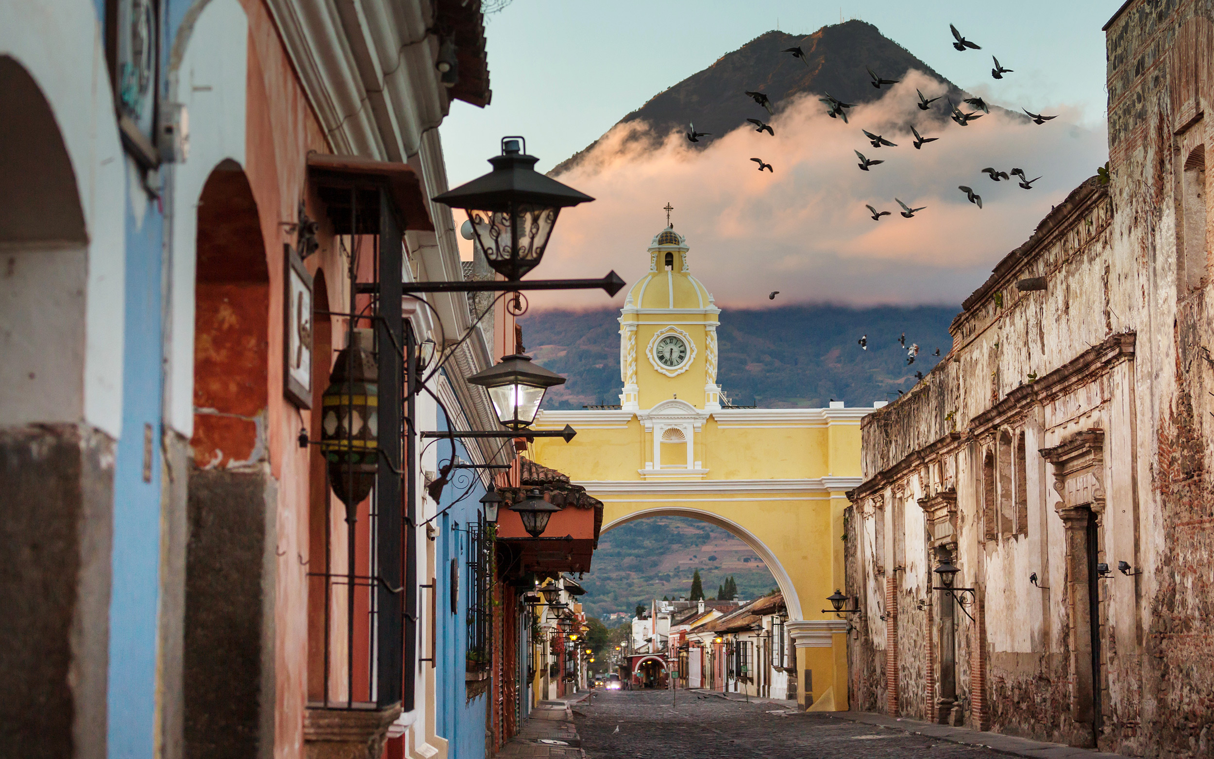 Guatemala City, Highlights, Bucket list, Travels expert, 2500x1570 HD Desktop