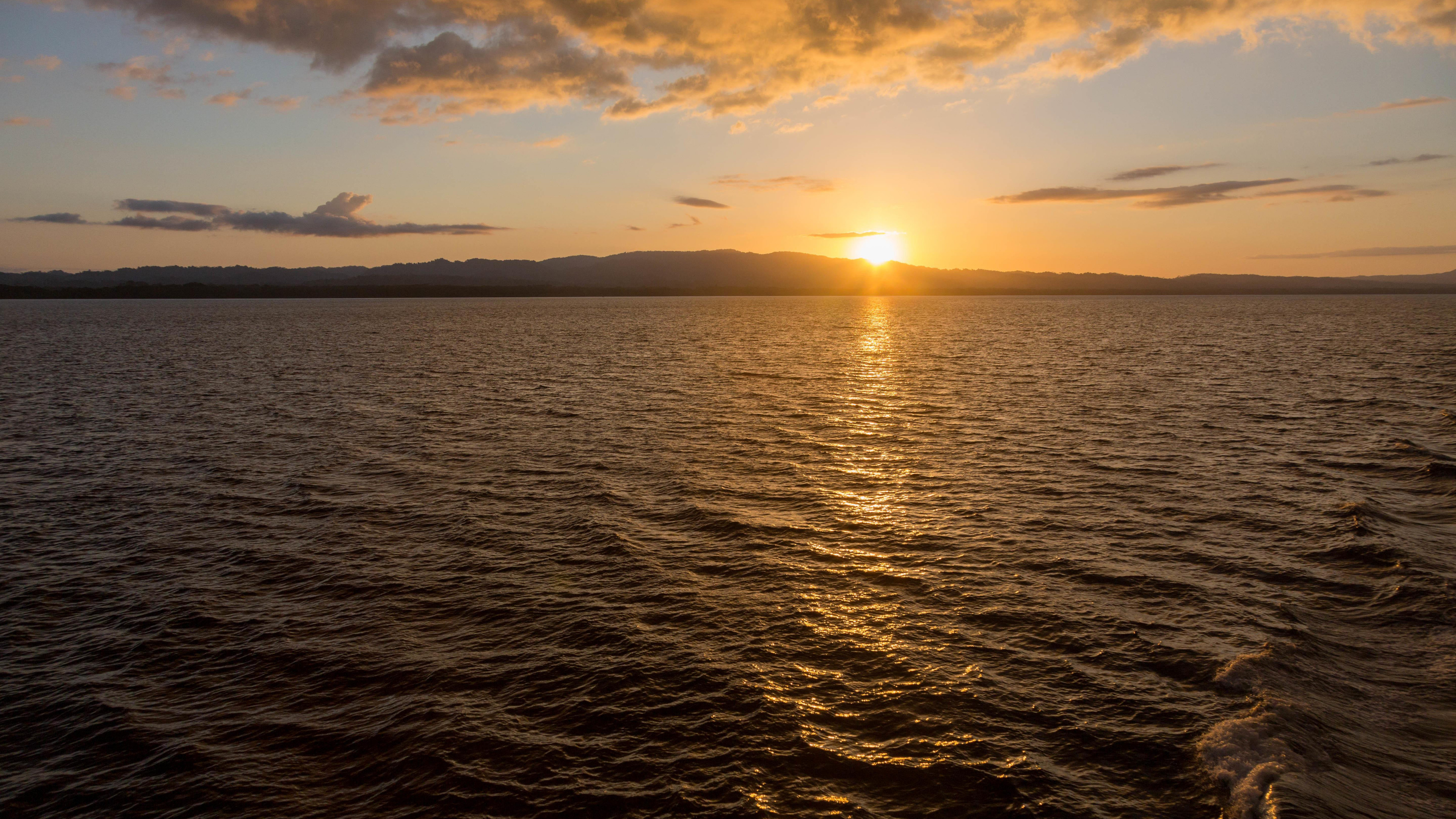 Manitoba Lake, Glowing sunset, Sky's brilliance, HD wallpaper quality, 3840x2160 4K Desktop