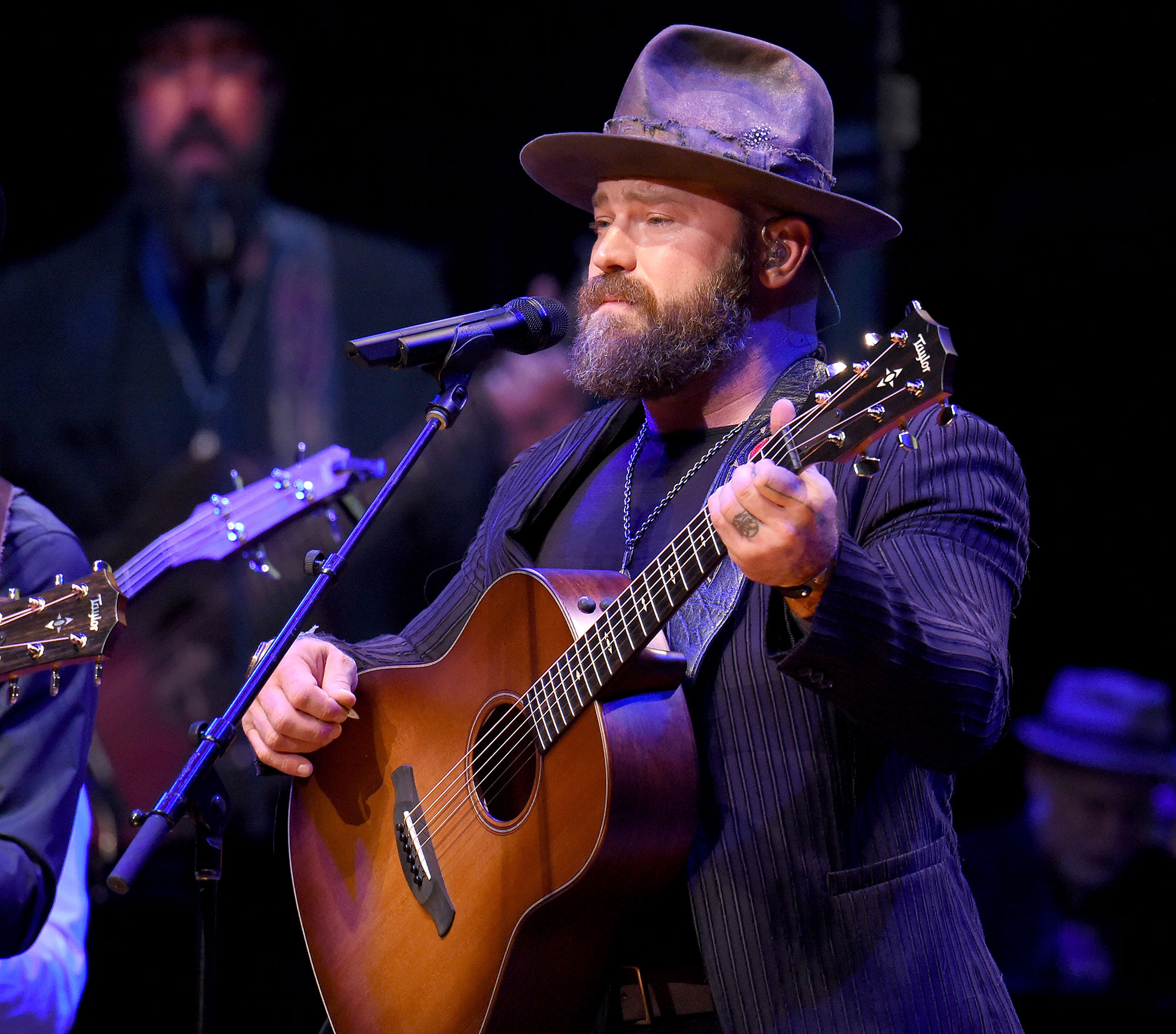 Zac Brown, Plea to young people, Crew layoffs, 2000x1760 HD Desktop