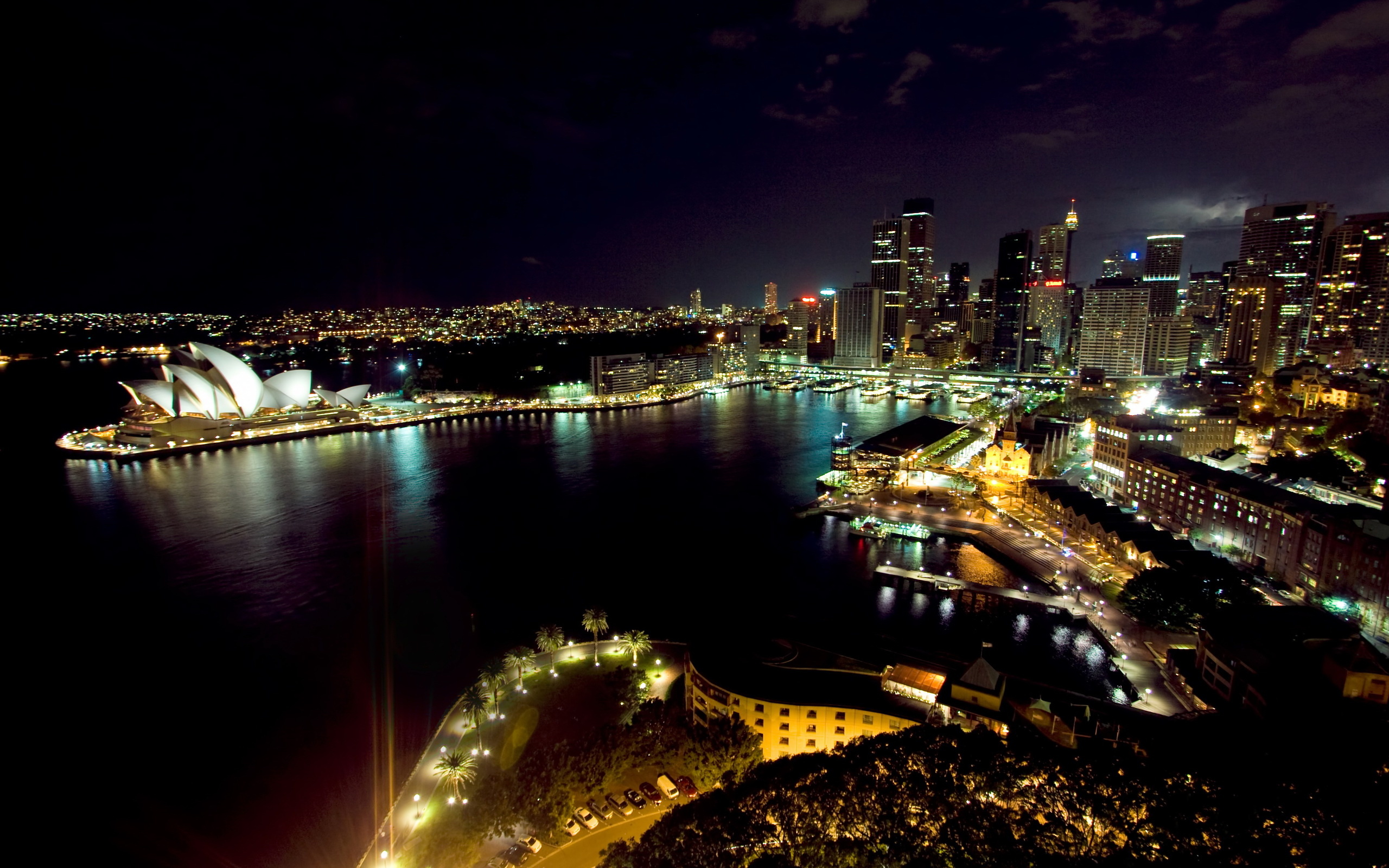 Sydney: The city is surrounding the world’s largest natural harbor. 2560x1600 HD Wallpaper.