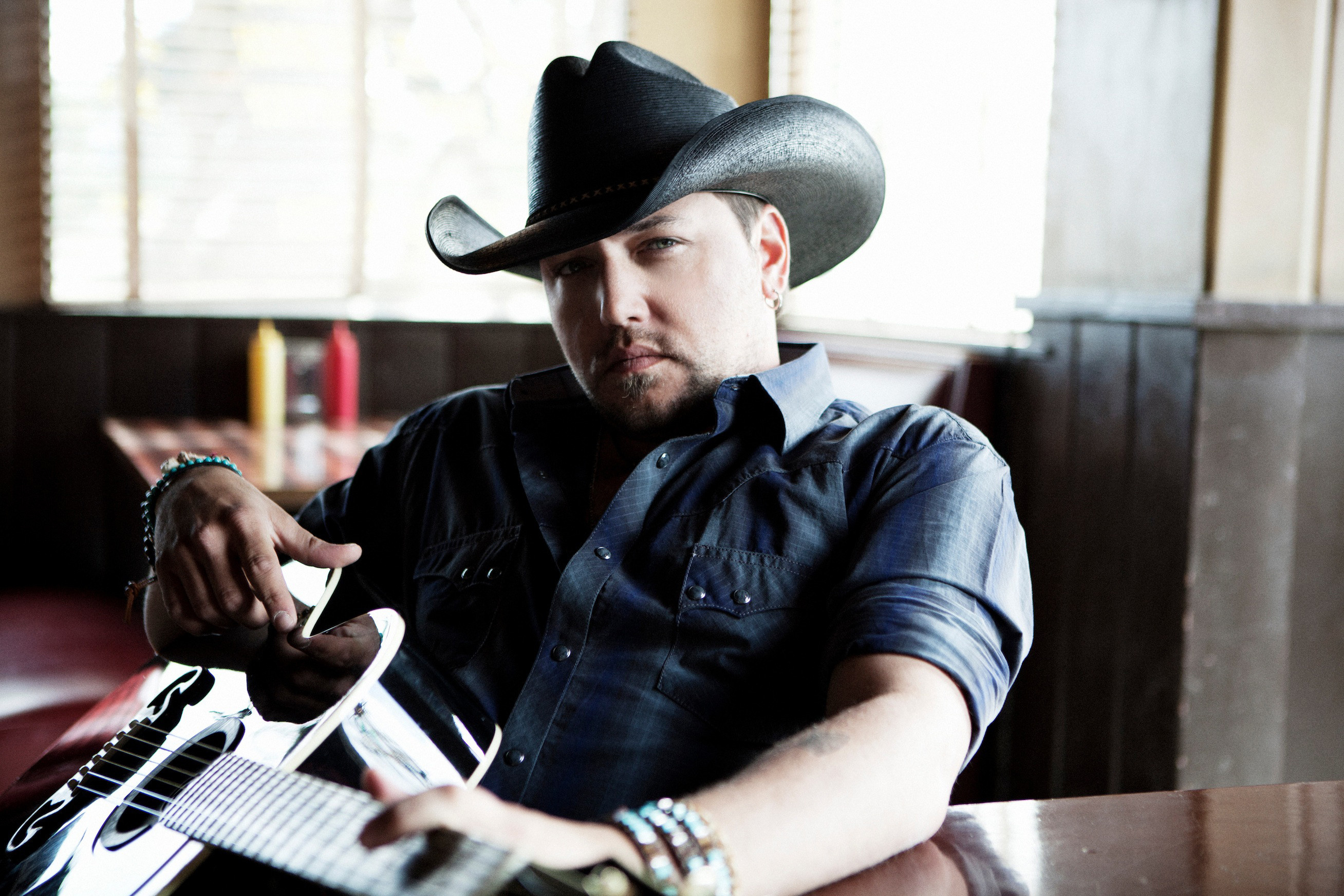 Jason Aldean, Music artist, High-quality wallpapers, Country music star, 2620x1750 HD Desktop